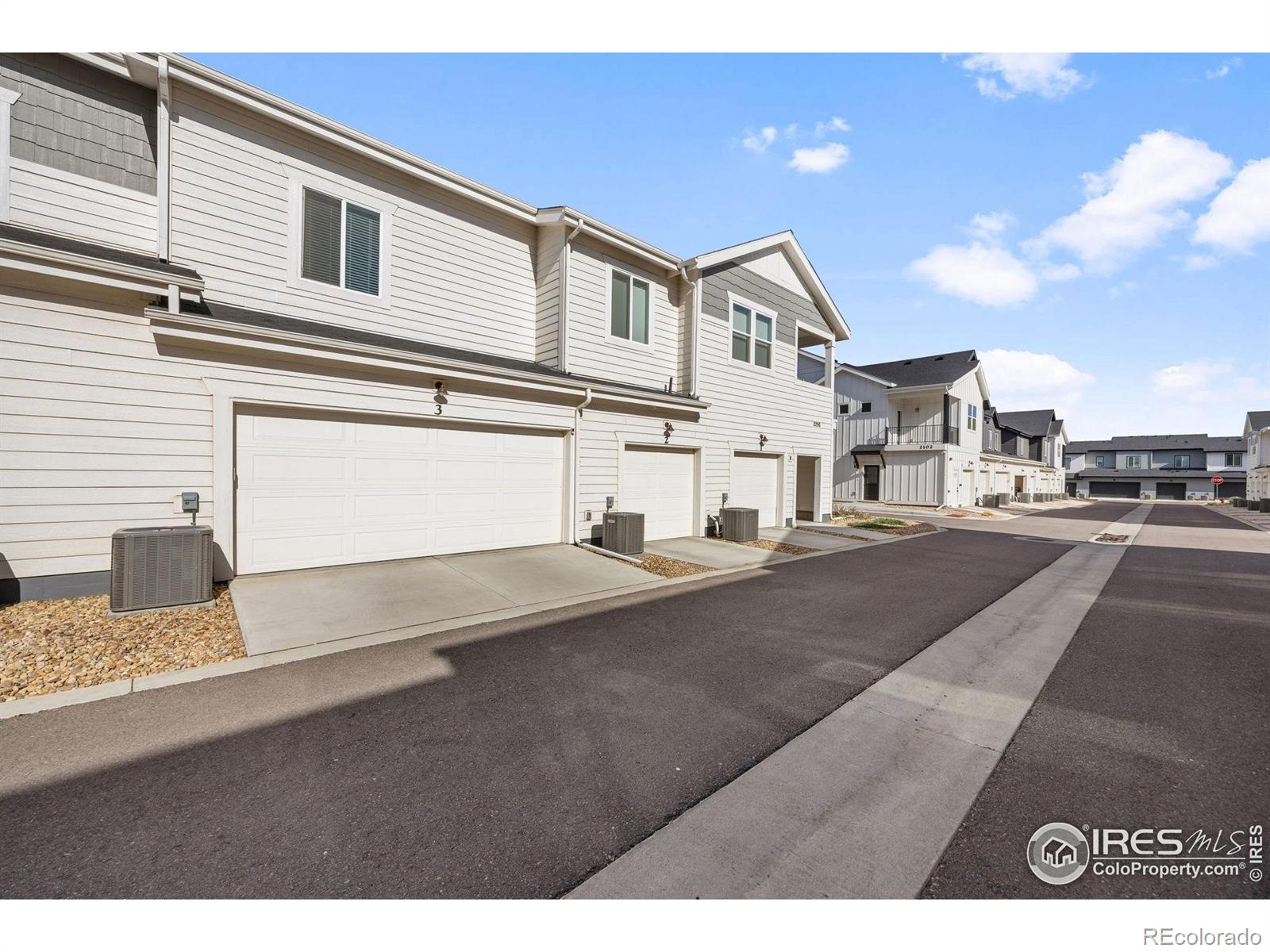 MLS Image #21 for 2290  setting sun drive,windsor, Colorado