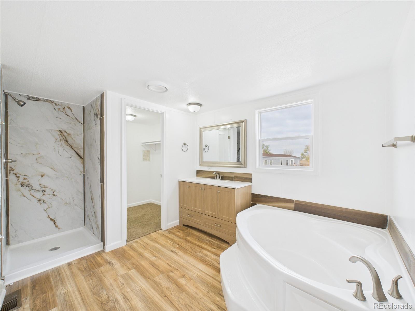 MLS Image #15 for 954 s silt drive,pueblo, Colorado