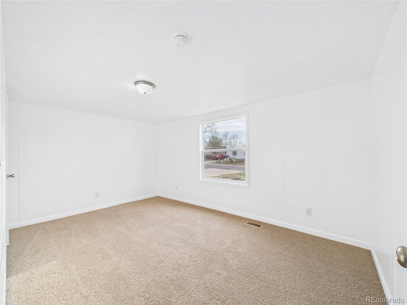 MLS Image #21 for 954 s silt drive,pueblo, Colorado