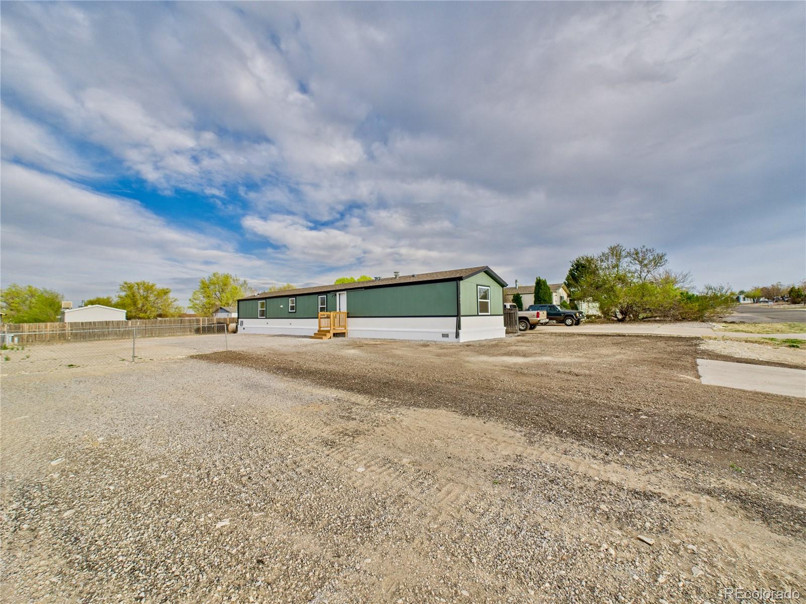 MLS Image #27 for 954 s silt drive,pueblo, Colorado