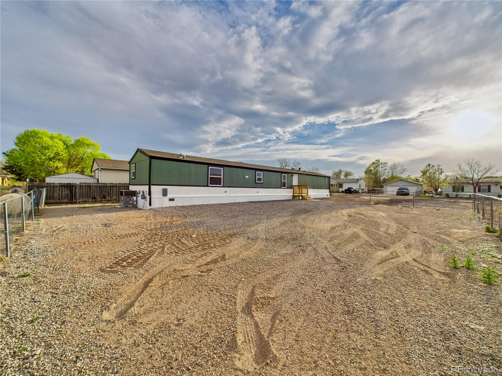MLS Image #29 for 954 s silt drive,pueblo, Colorado