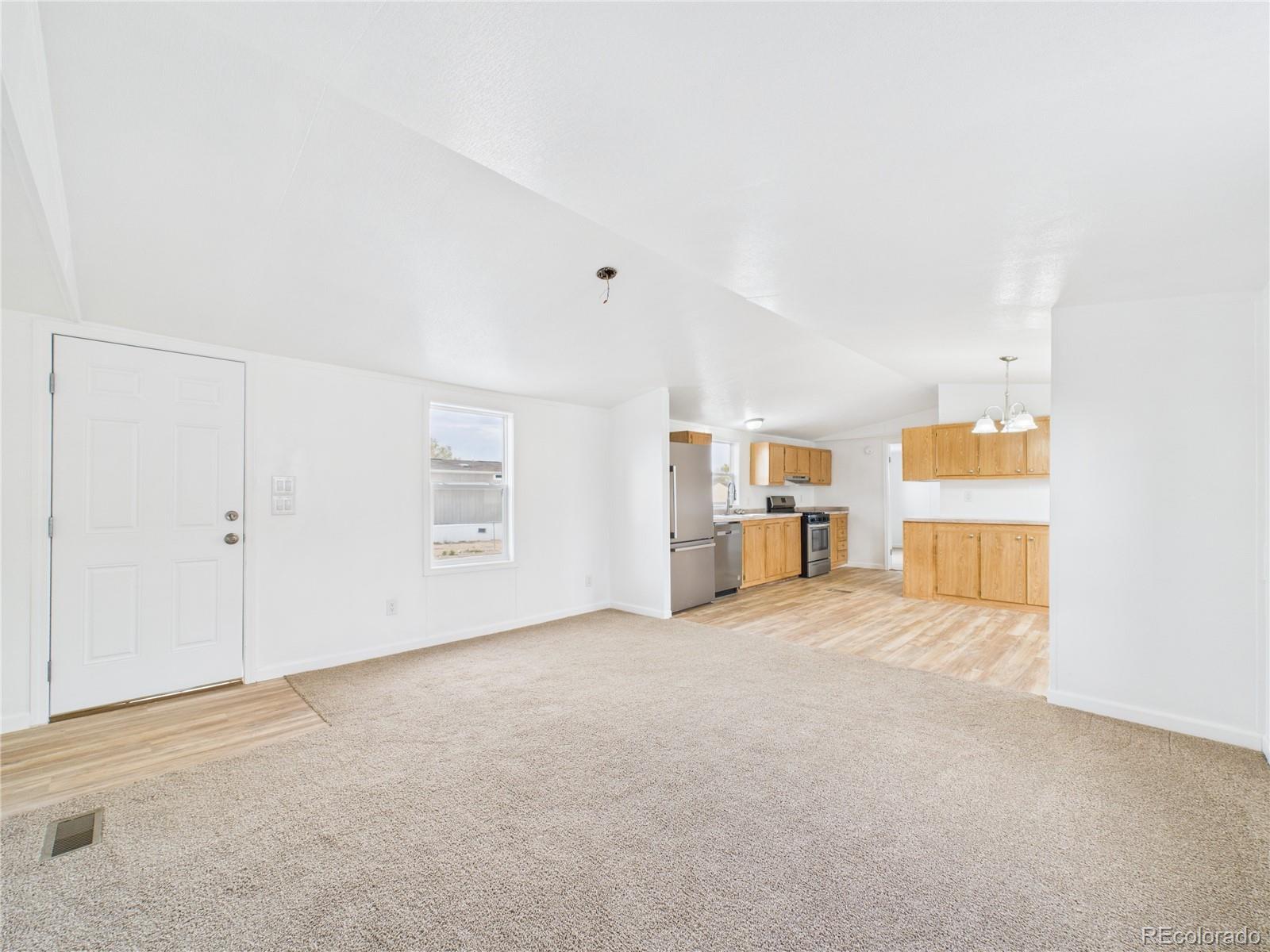 MLS Image #3 for 954 s silt drive,pueblo, Colorado