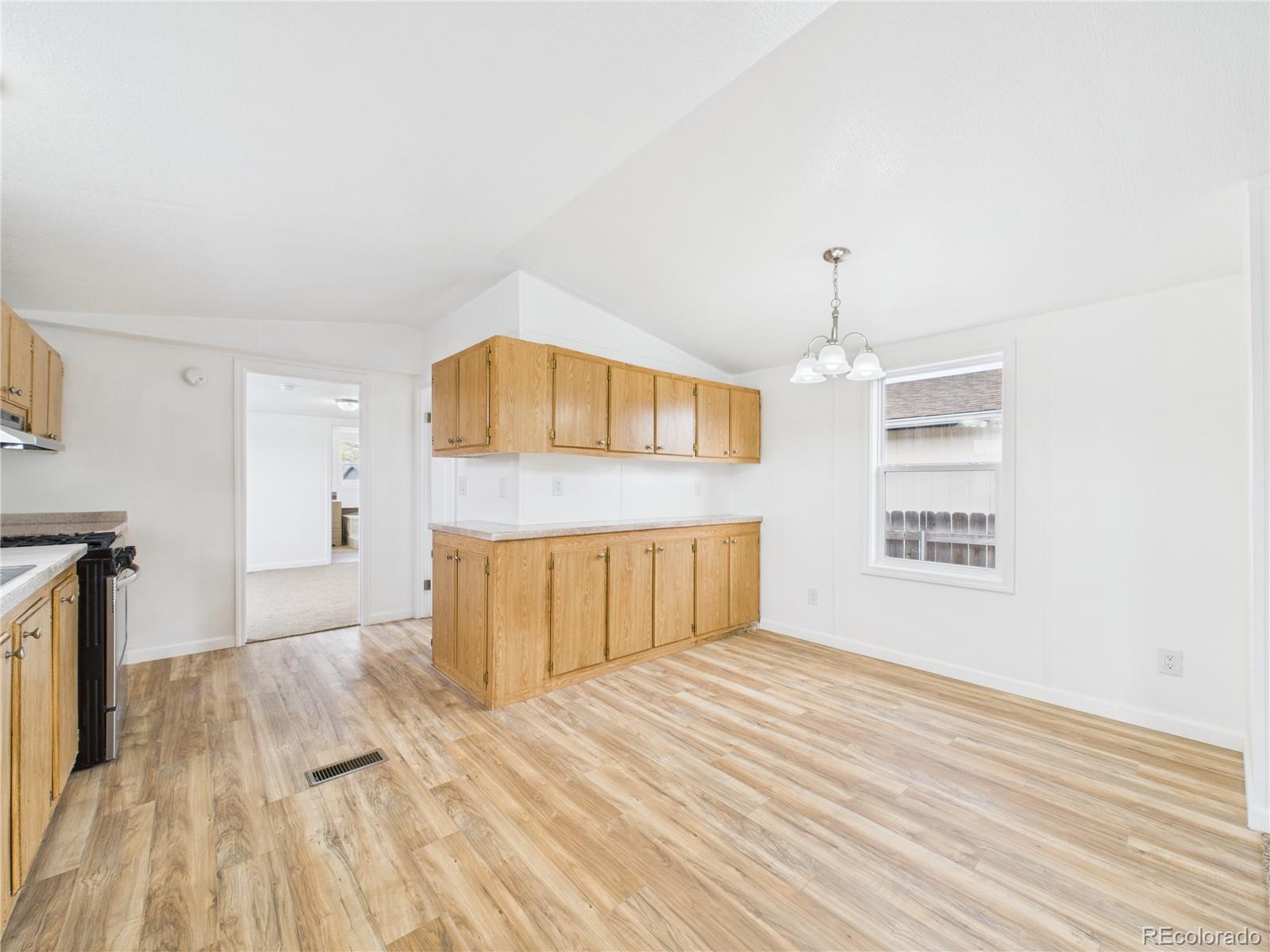 MLS Image #8 for 954 s silt drive,pueblo, Colorado