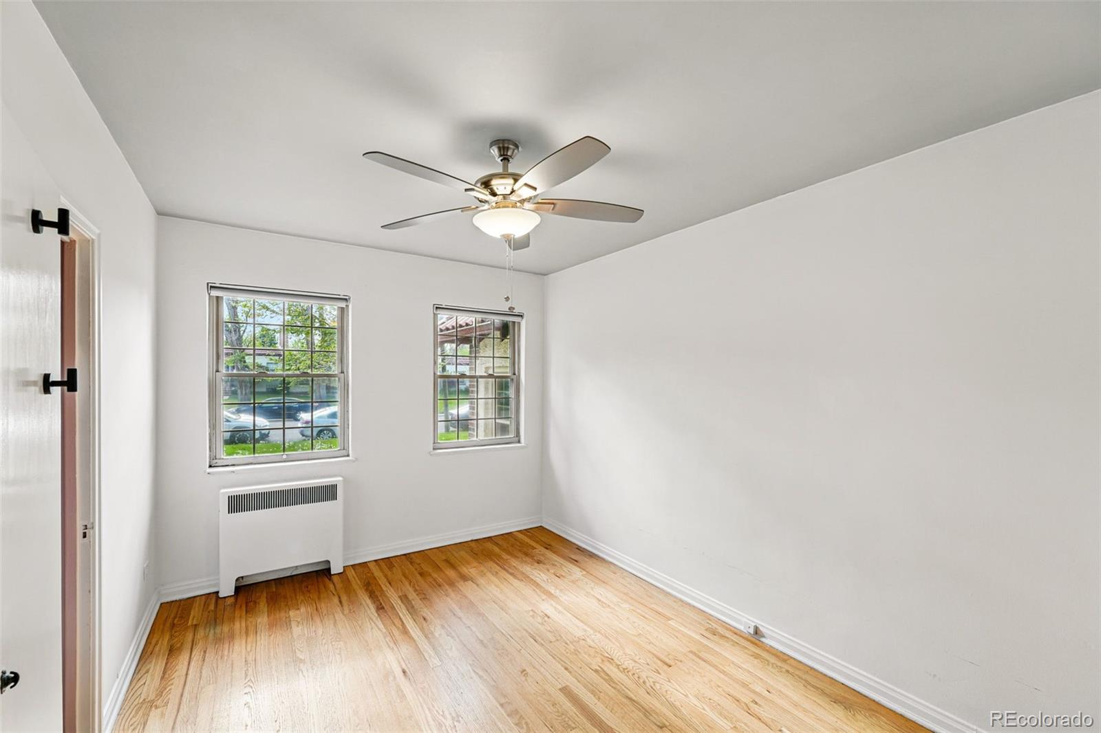 MLS Image #15 for 1422  ivy street,denver, Colorado