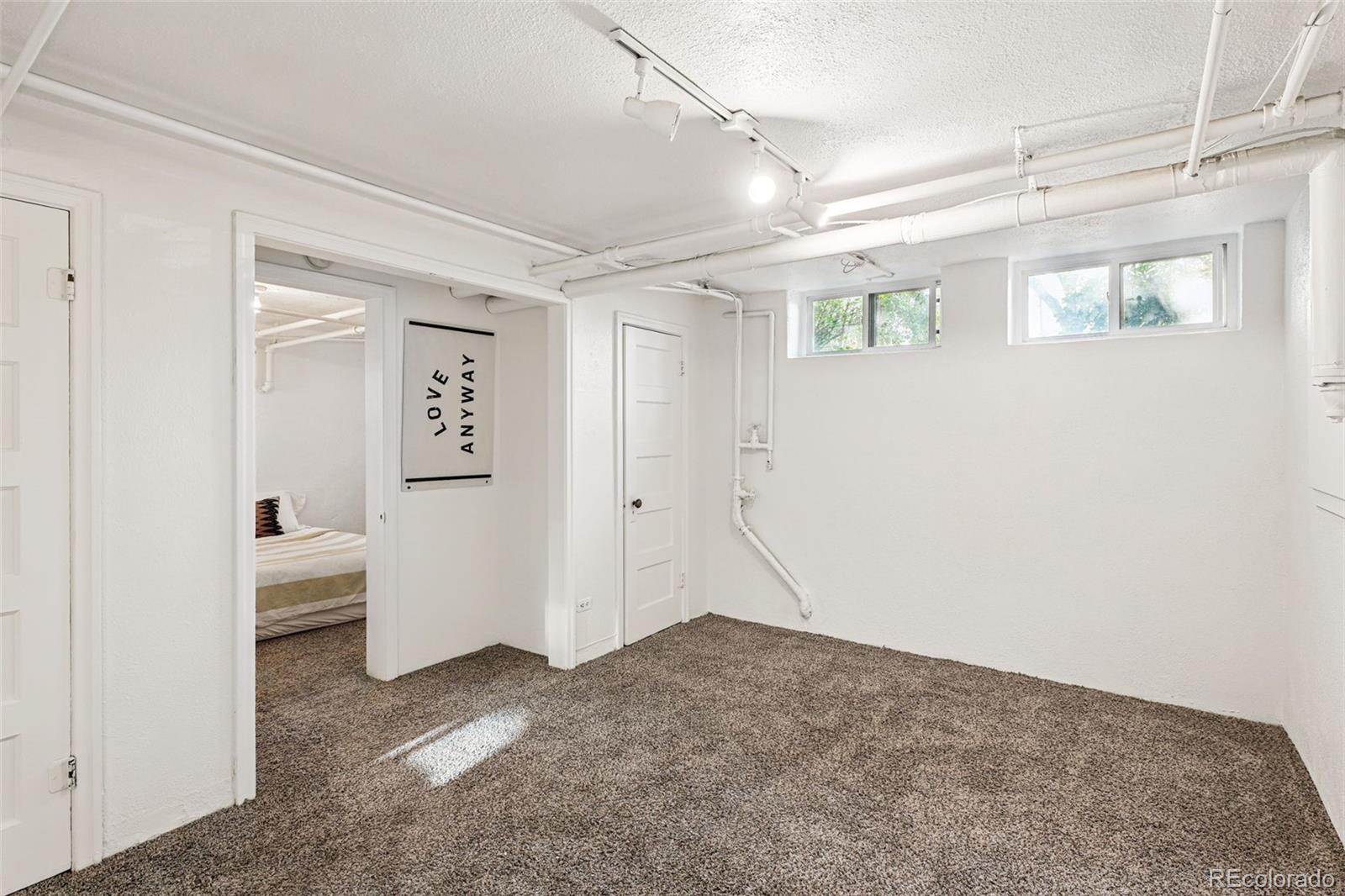 MLS Image #20 for 1422  ivy street,denver, Colorado