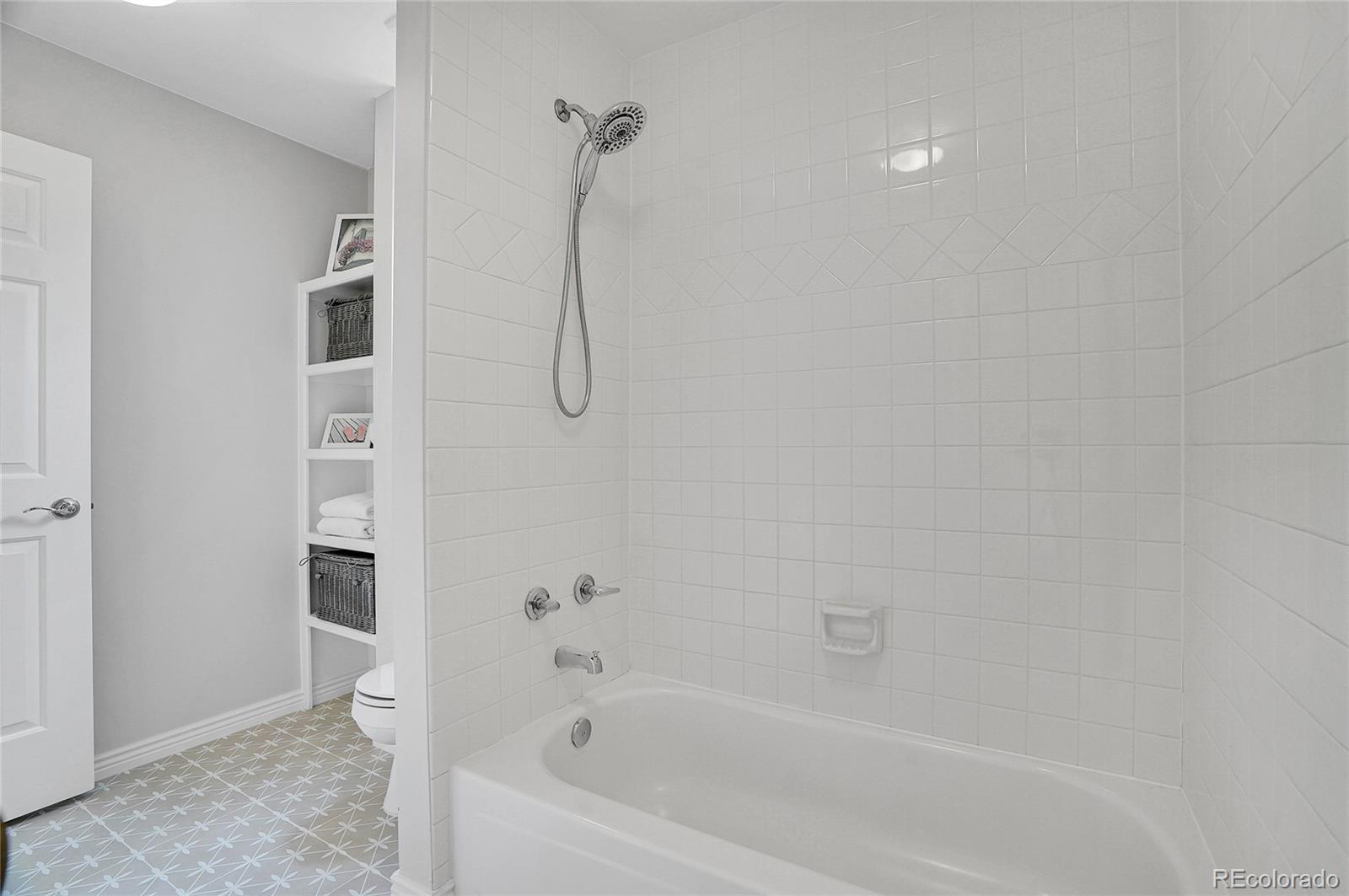 MLS Image #25 for 25  summit ash ,littleton, Colorado
