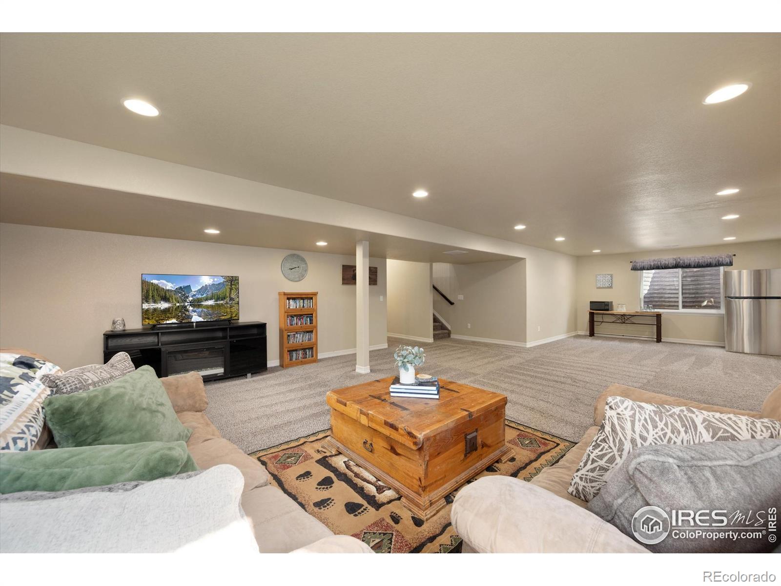 MLS Image #3 for 2433  tabor street,berthoud, Colorado