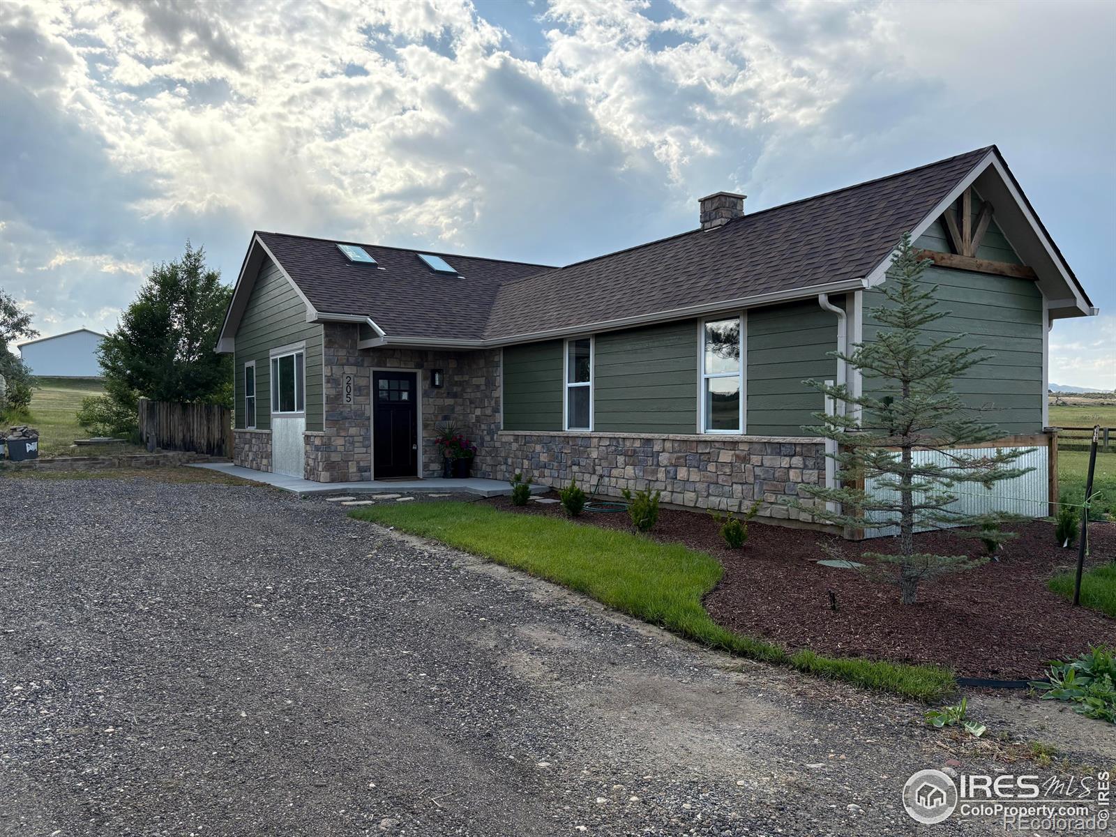 CMA Image for 205 S County Road 23 ,Berthoud, Colorado