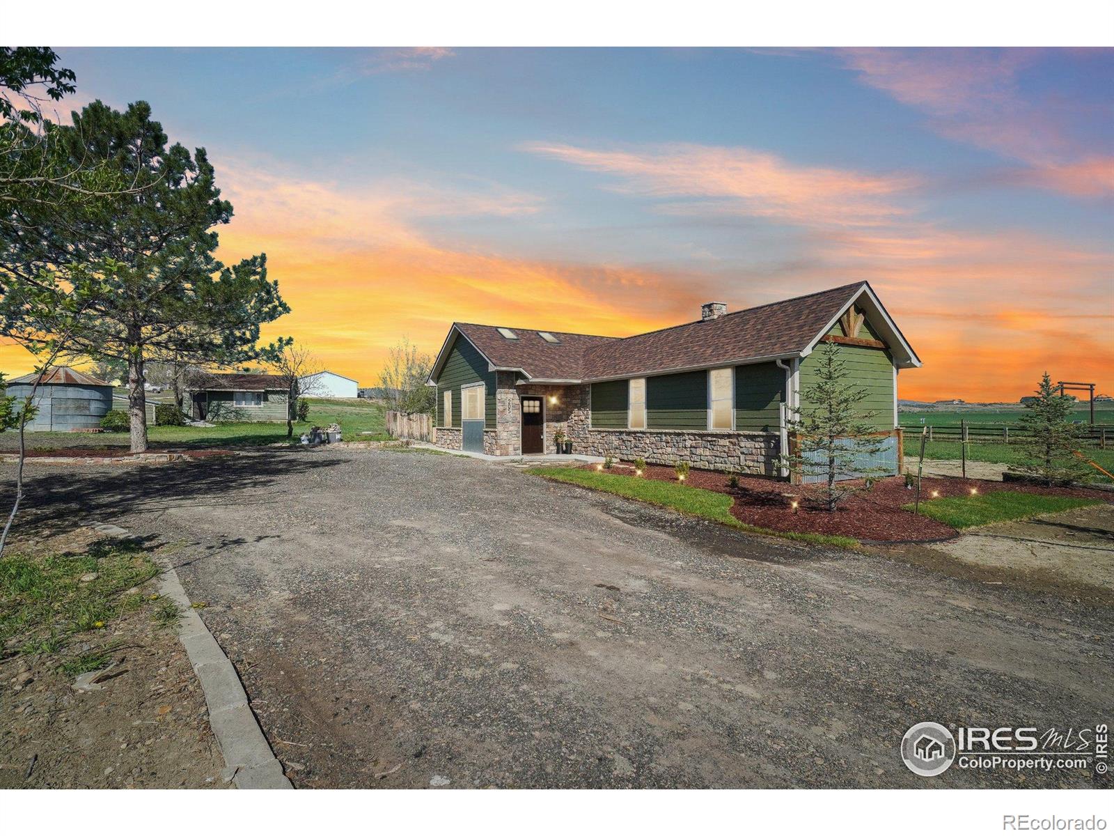 MLS Image #4 for 205 s county road 23 ,berthoud, Colorado