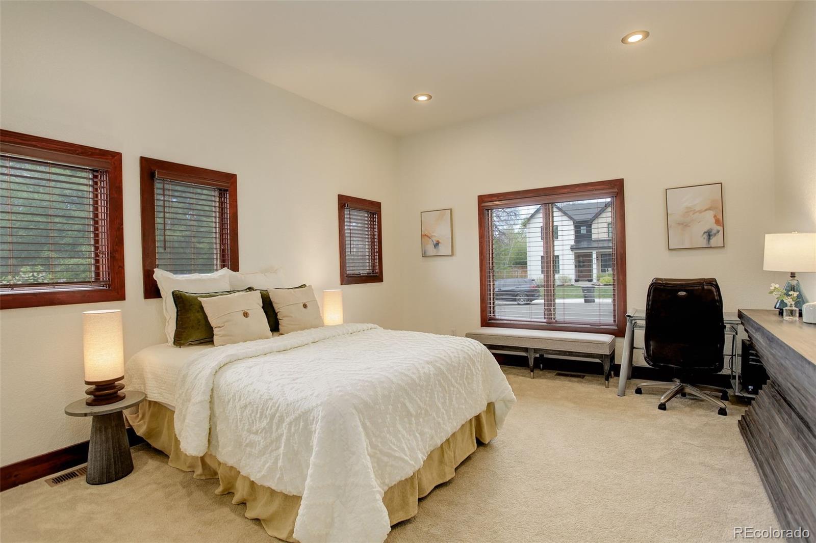 MLS Image #13 for 2931 s cook street,denver, Colorado