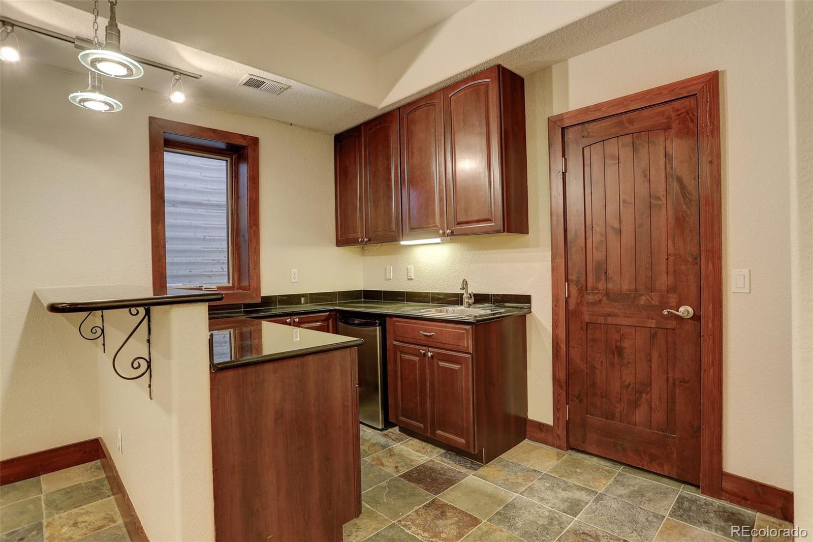 MLS Image #33 for 2931 s cook street,denver, Colorado