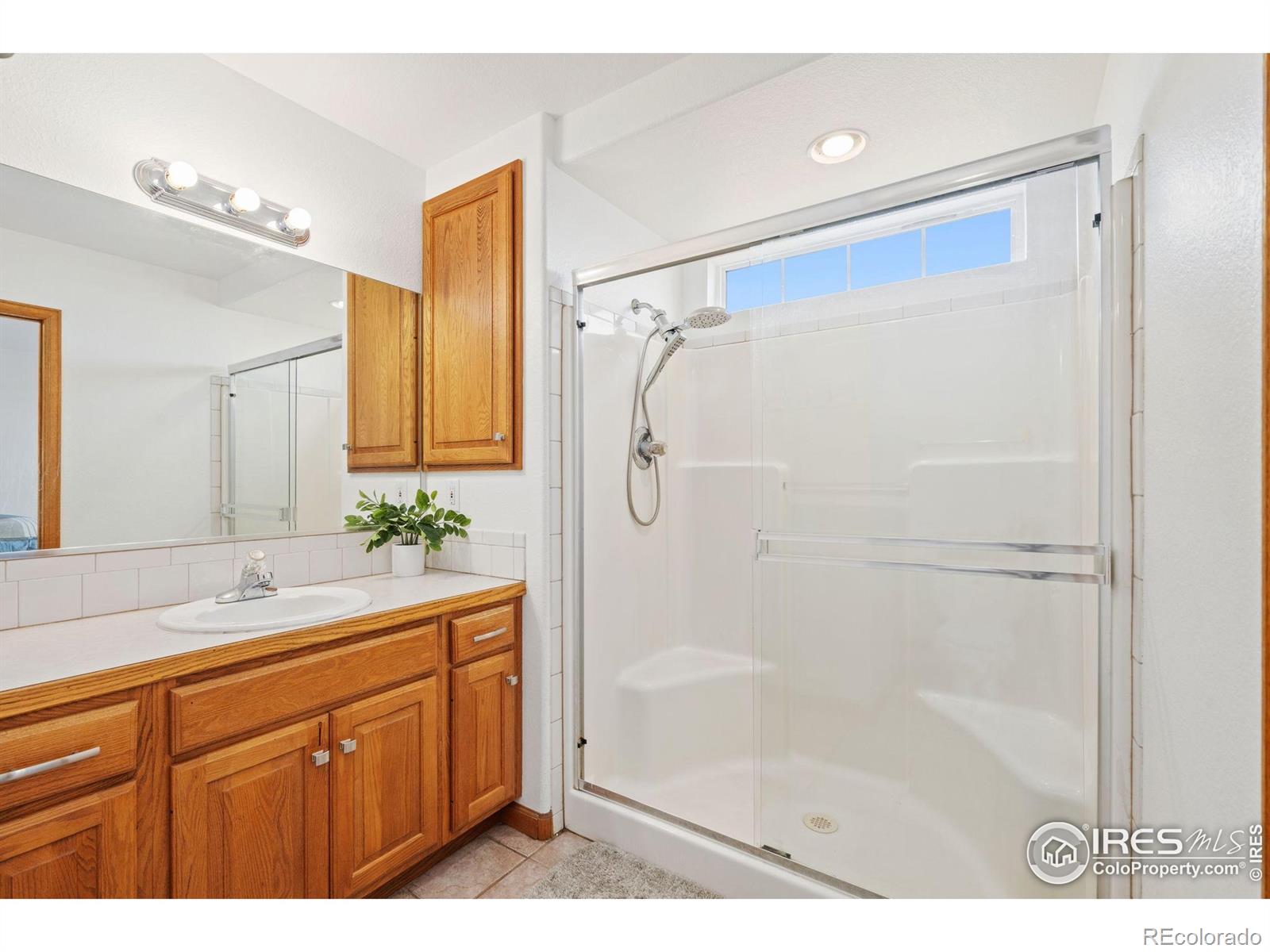 MLS Image #11 for 993  1st street,nunn, Colorado