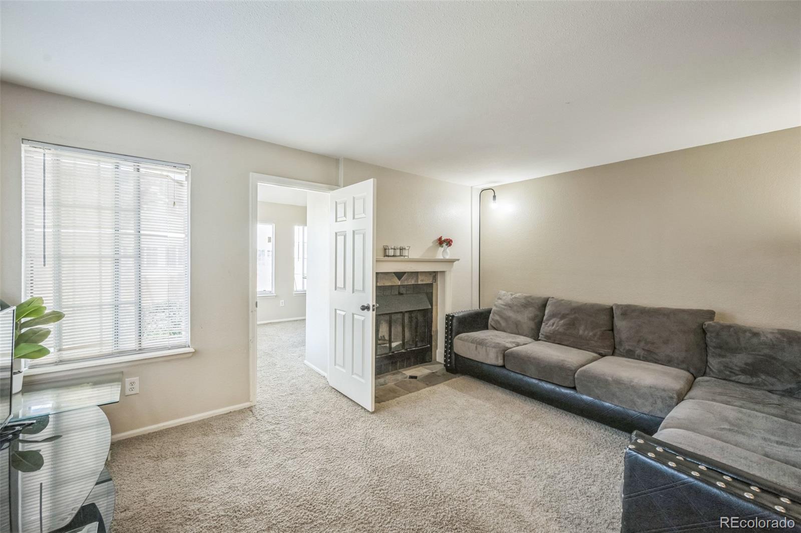 MLS Image #10 for 12444 e tennessee circle a,aurora, Colorado