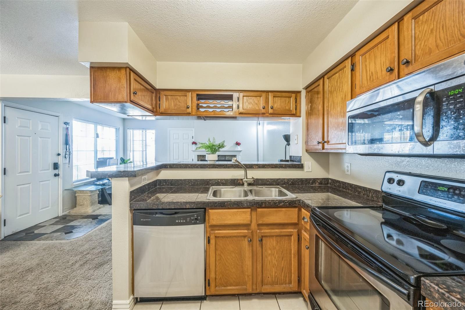 MLS Image #15 for 12444 e tennessee circle a,aurora, Colorado