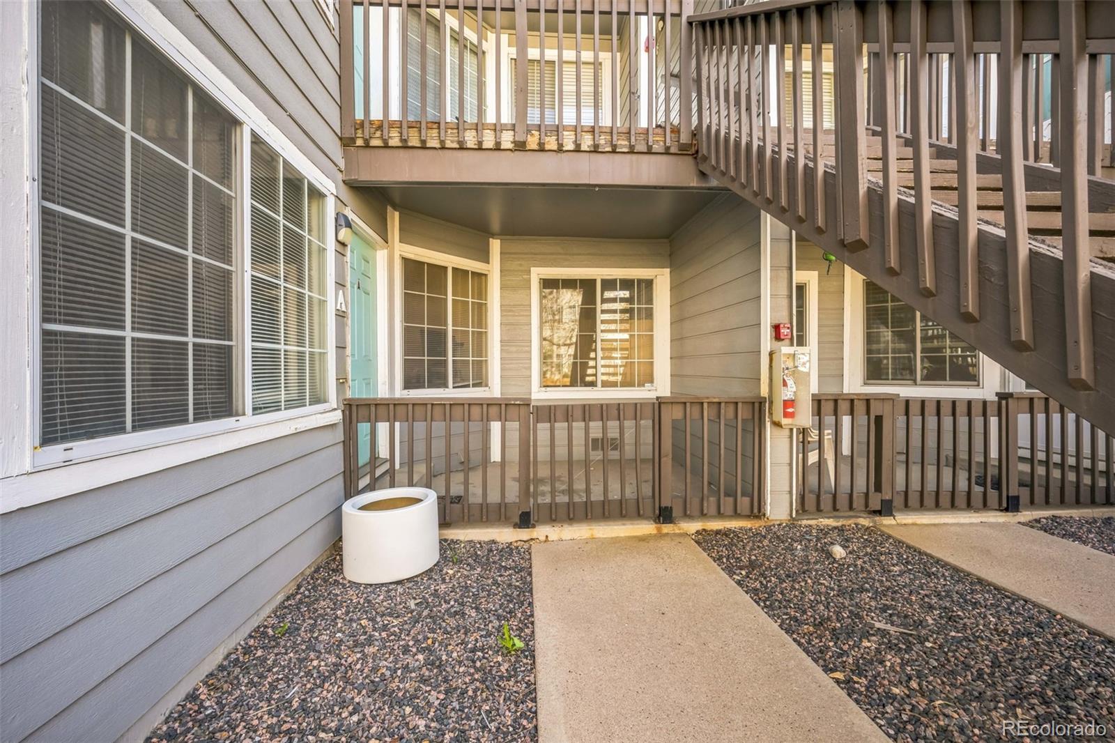 MLS Image #5 for 12444 e tennessee circle a,aurora, Colorado