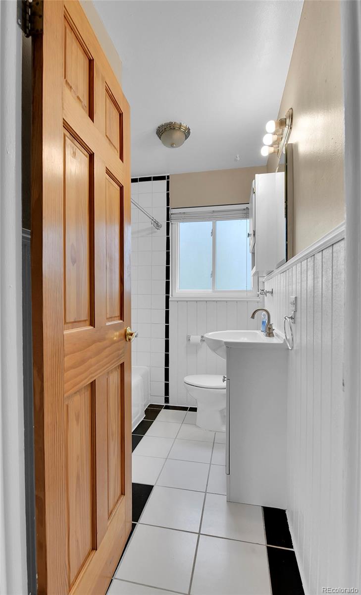 MLS Image #14 for 1658  winona court ,denver, Colorado