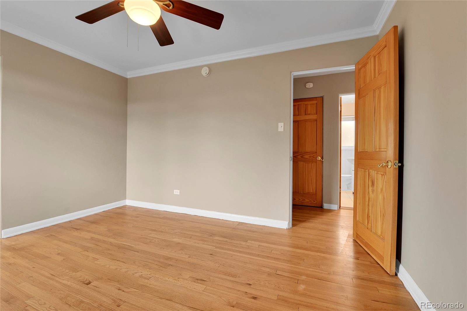 MLS Image #18 for 1658  winona court ,denver, Colorado