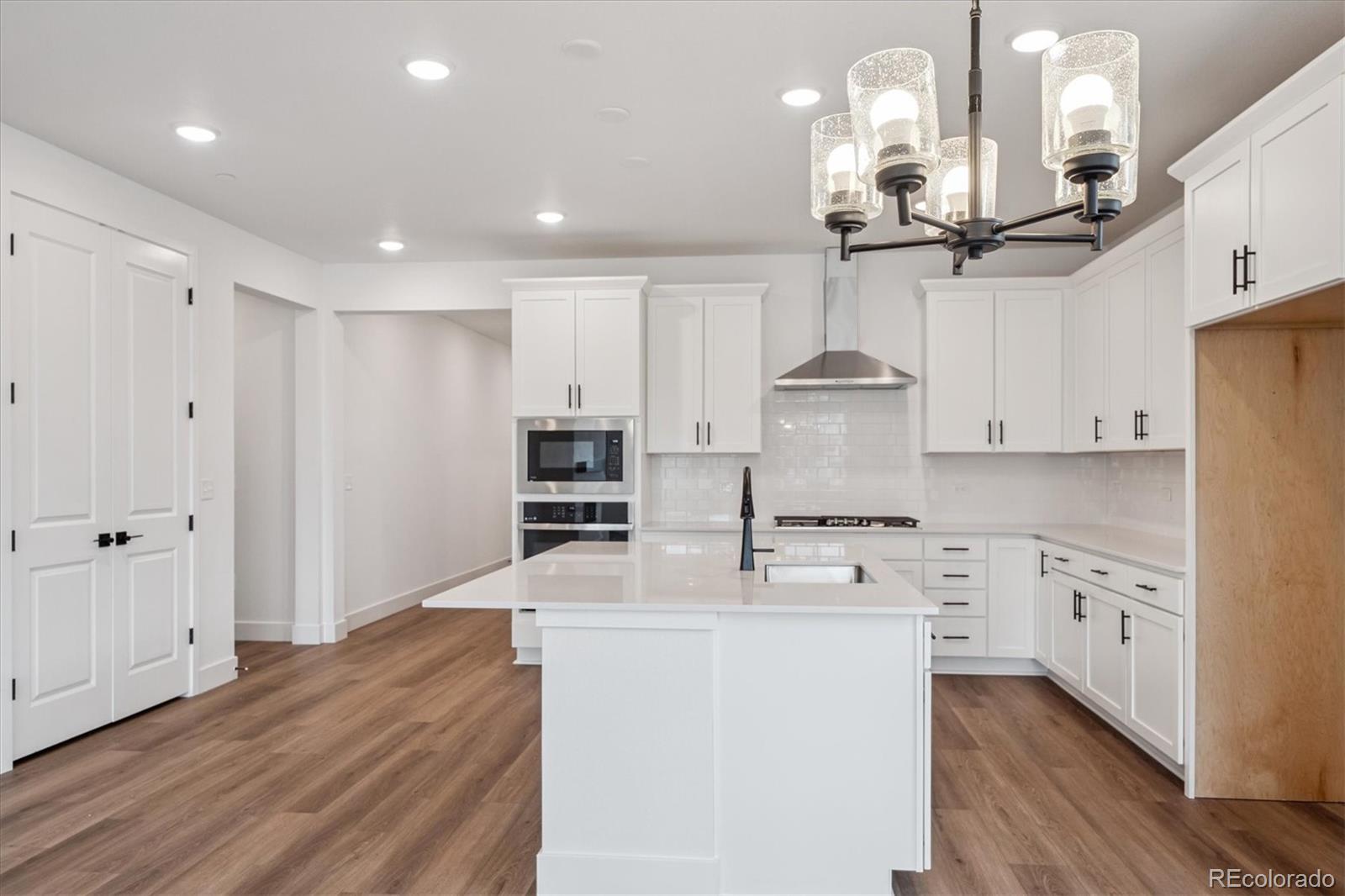 MLS Image #7 for 1353  lumber ridge circle,erie, Colorado