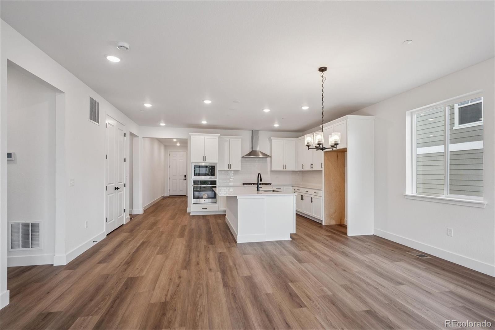 MLS Image #8 for 1353  lumber ridge circle,erie, Colorado
