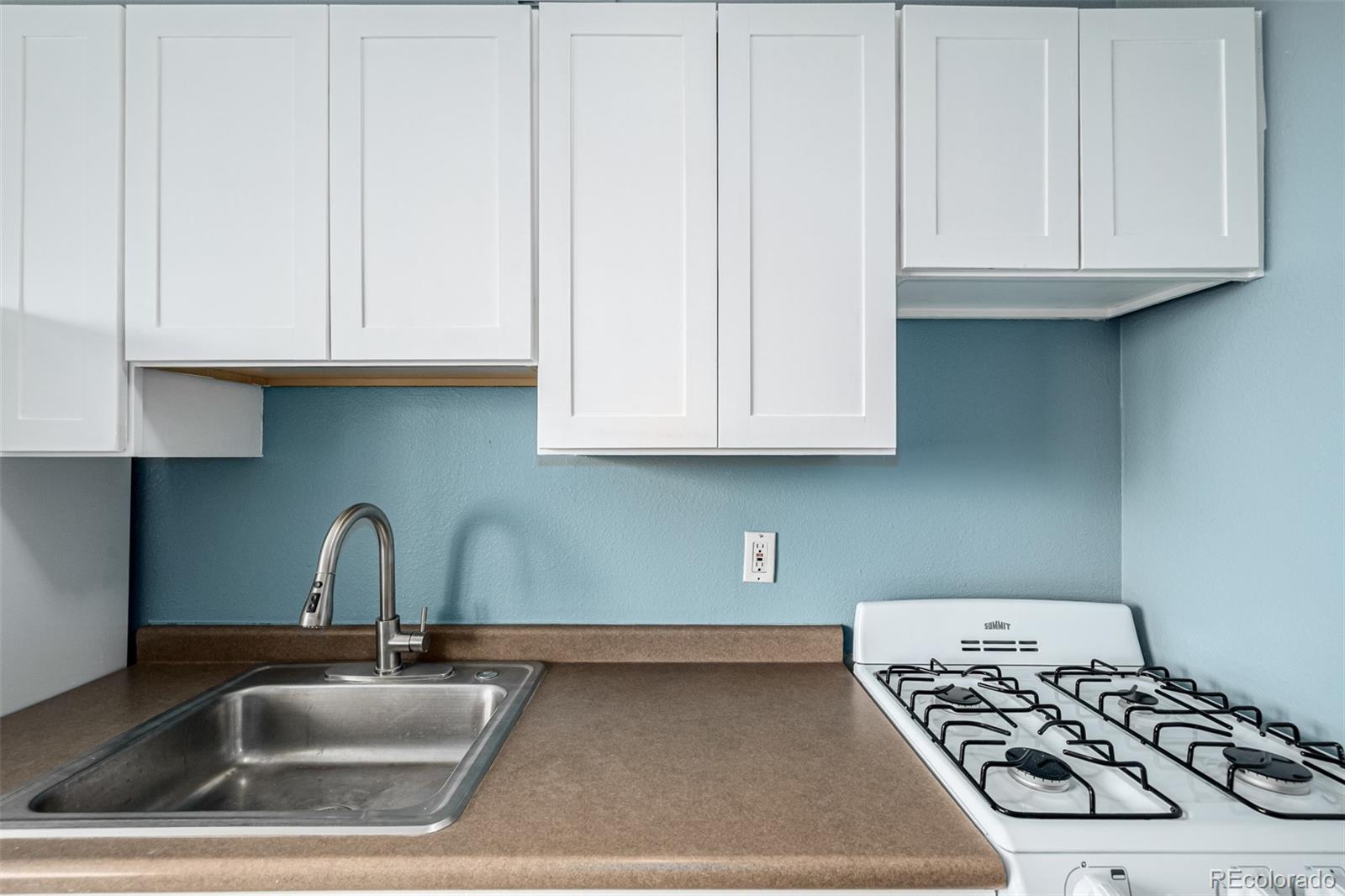 MLS Image #12 for 1196 n grant street,denver, Colorado