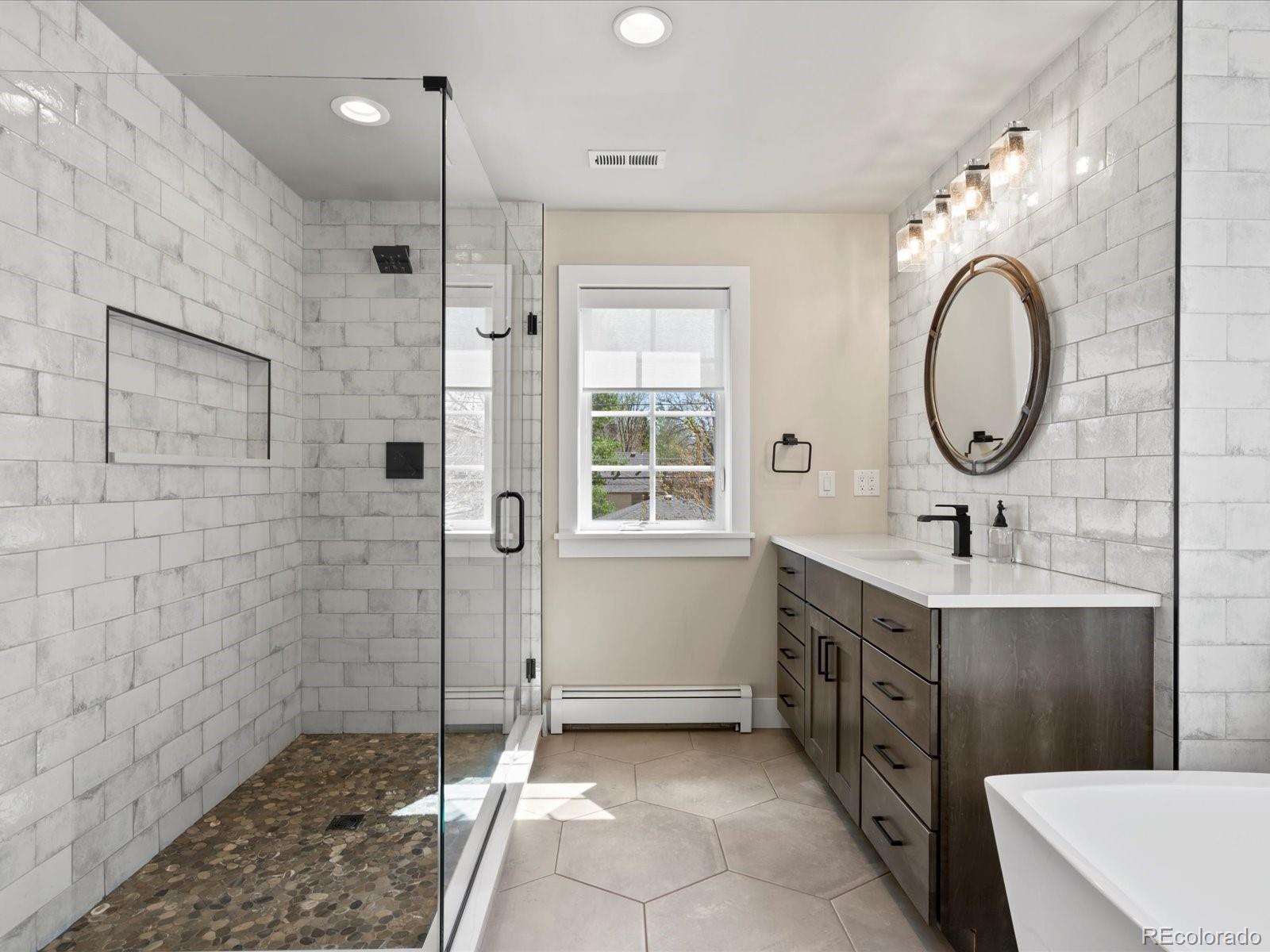 MLS Image #23 for 1024 s columbine street,denver, Colorado