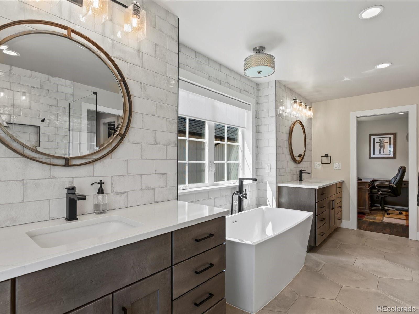 MLS Image #24 for 1024 s columbine street,denver, Colorado