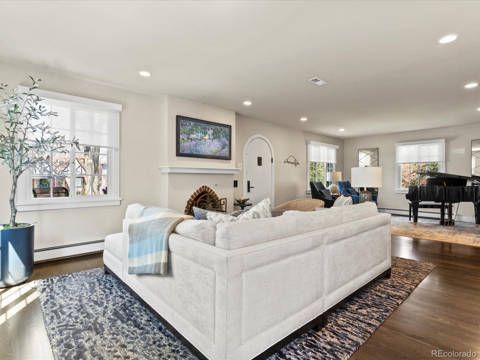 MLS Image #5 for 1024 s columbine street,denver, Colorado