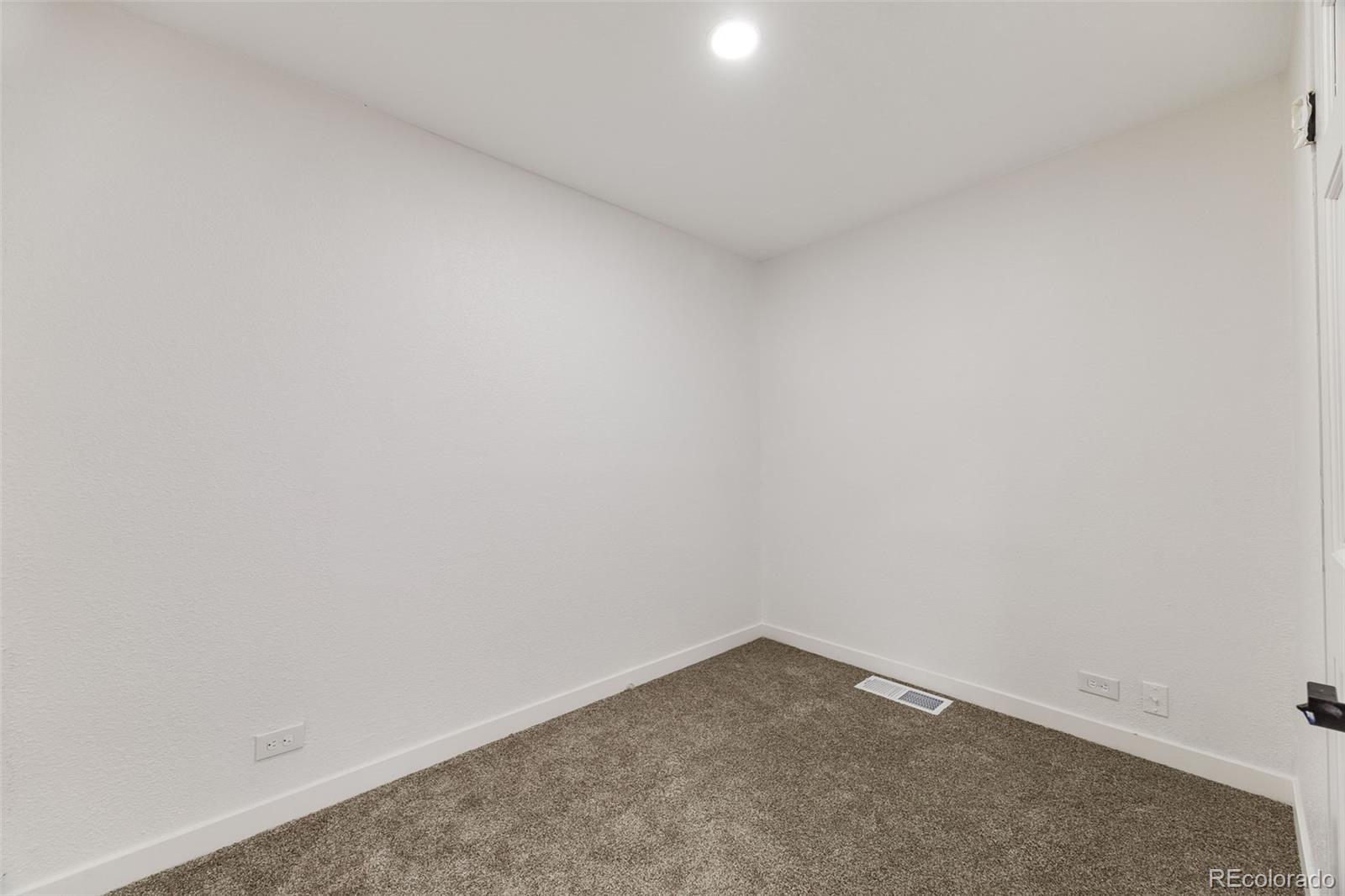 MLS Image #13 for 2232  hanover street,aurora, Colorado