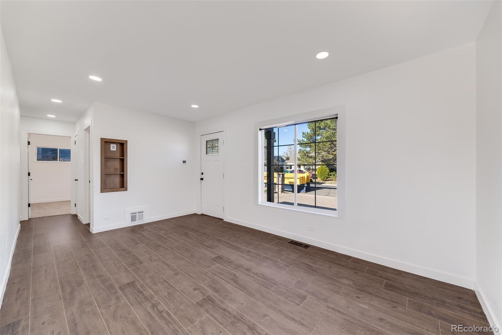 MLS Image #4 for 2232  hanover street,aurora, Colorado