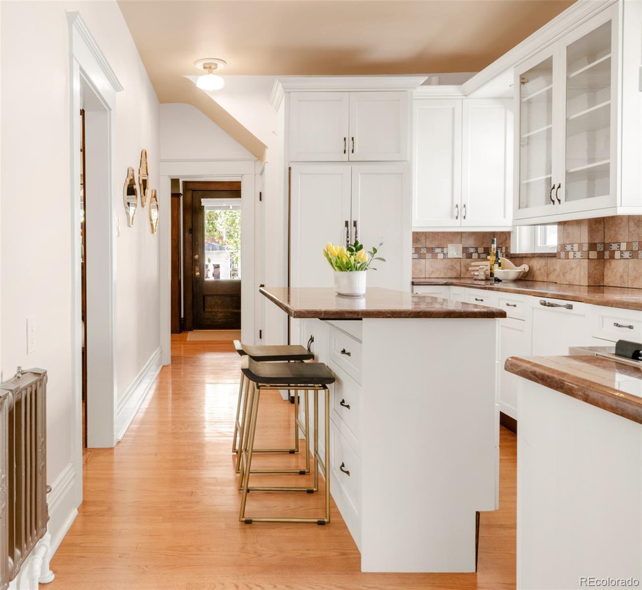 MLS Image #17 for 1220 s vine street,denver, Colorado