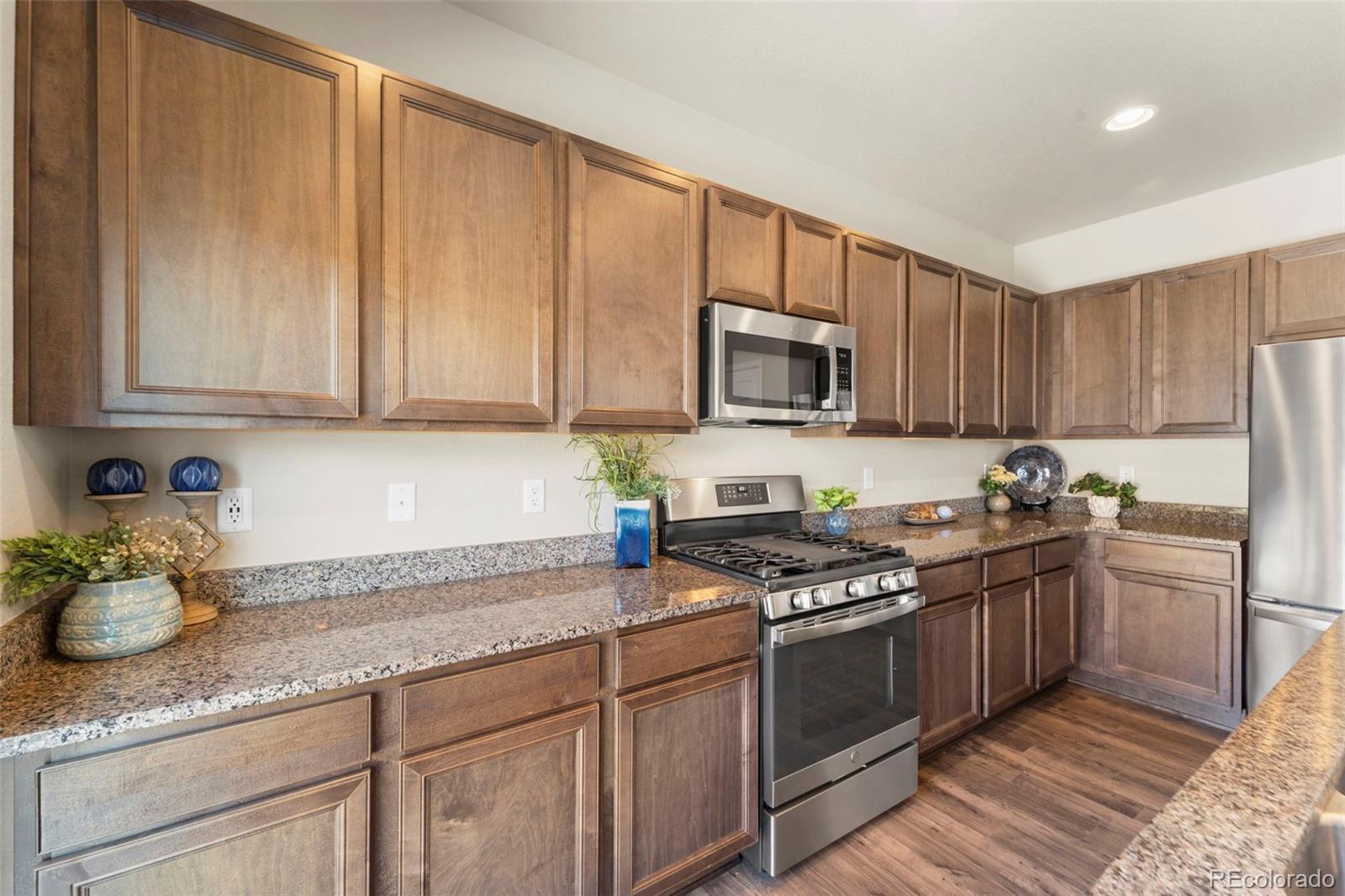 MLS Image #5 for 19131 e 65th avenue,denver, Colorado