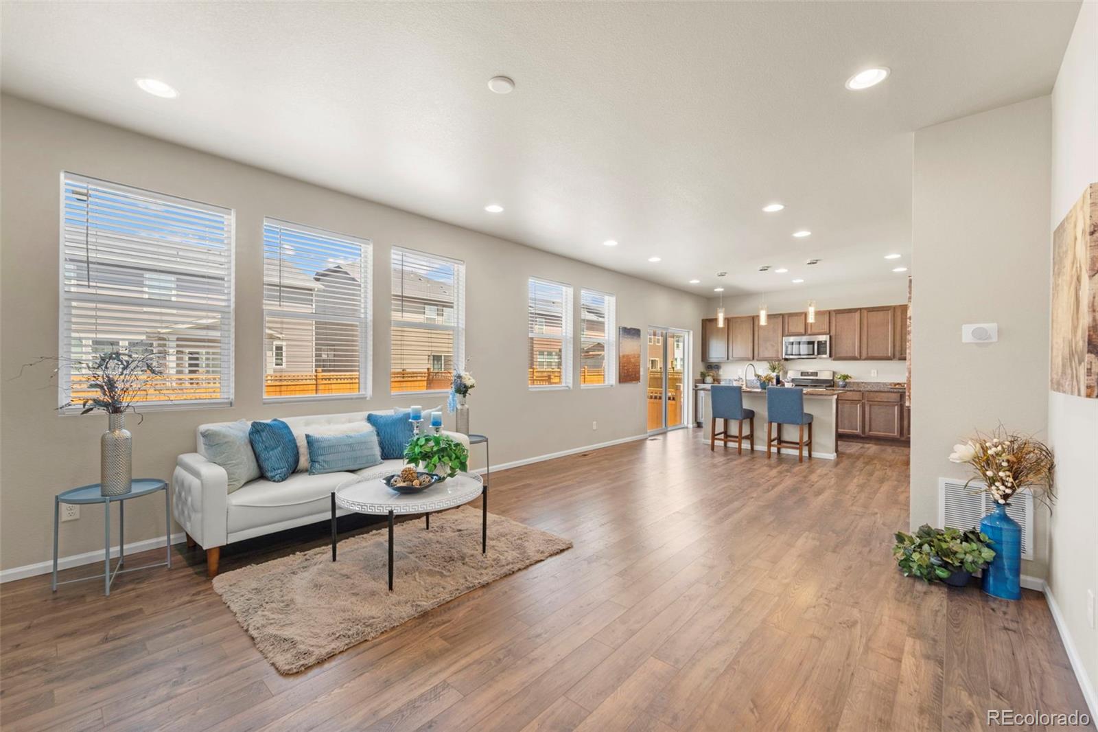 MLS Image #9 for 19131 e 65th avenue,denver, Colorado
