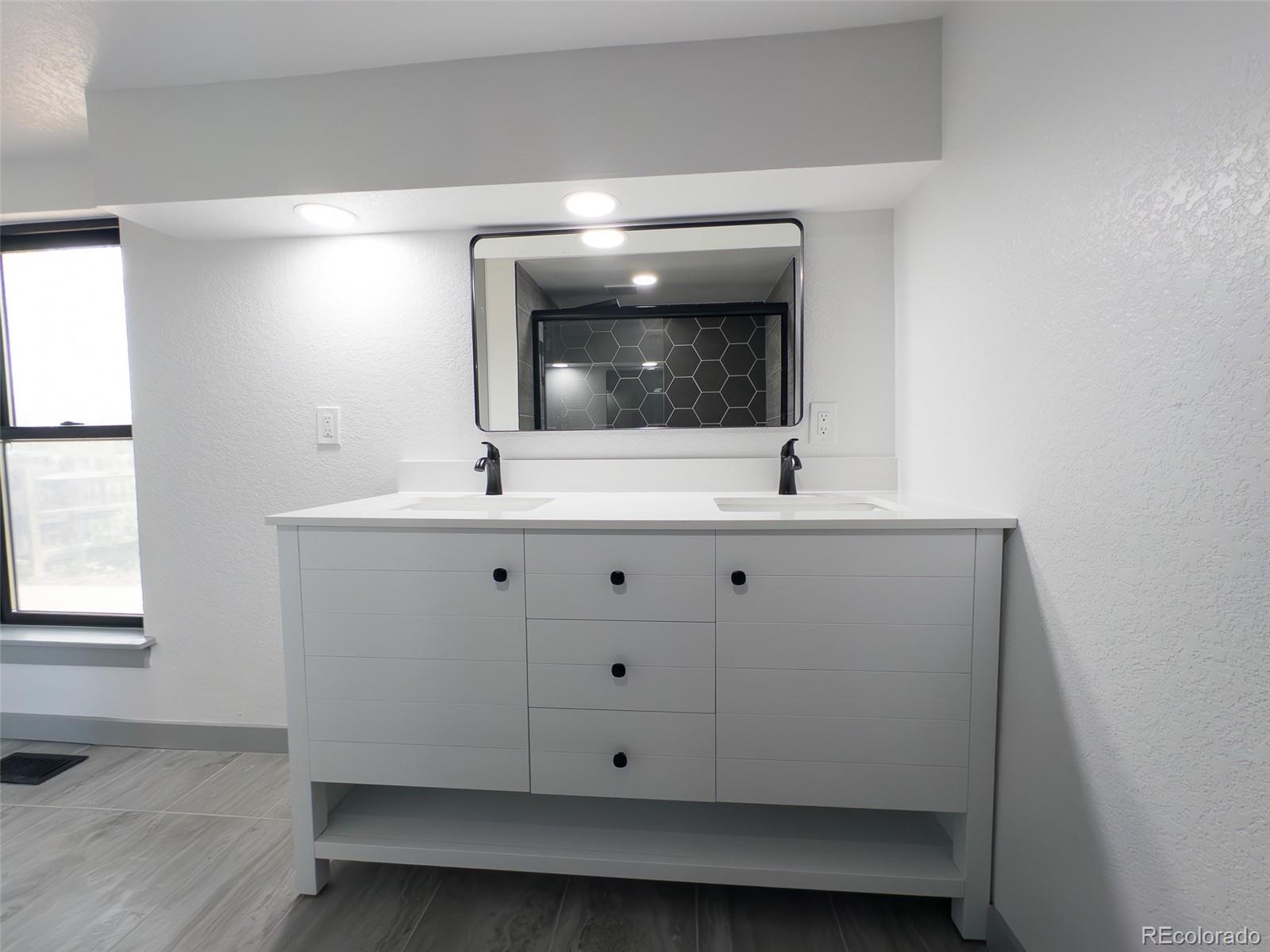 MLS Image #10 for 4476 s grant street,englewood, Colorado