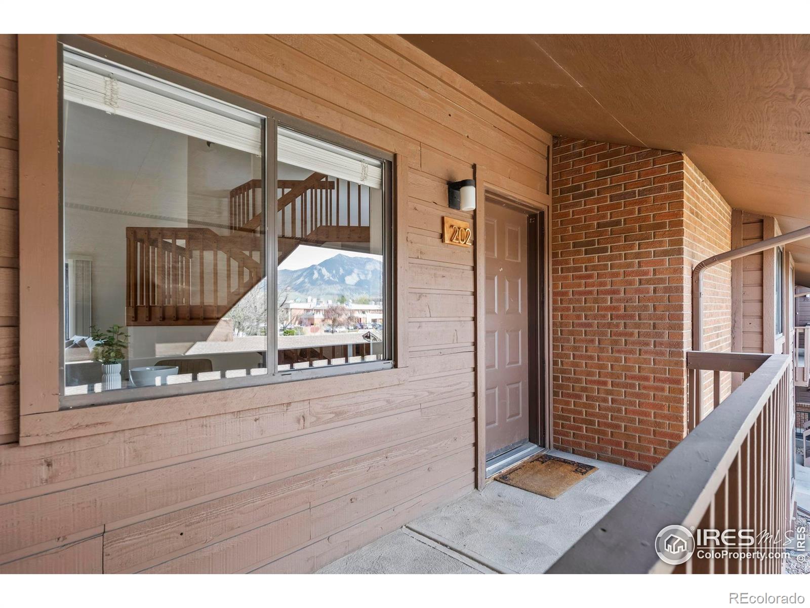 MLS Image #3 for 501  manhattan drive,boulder, Colorado