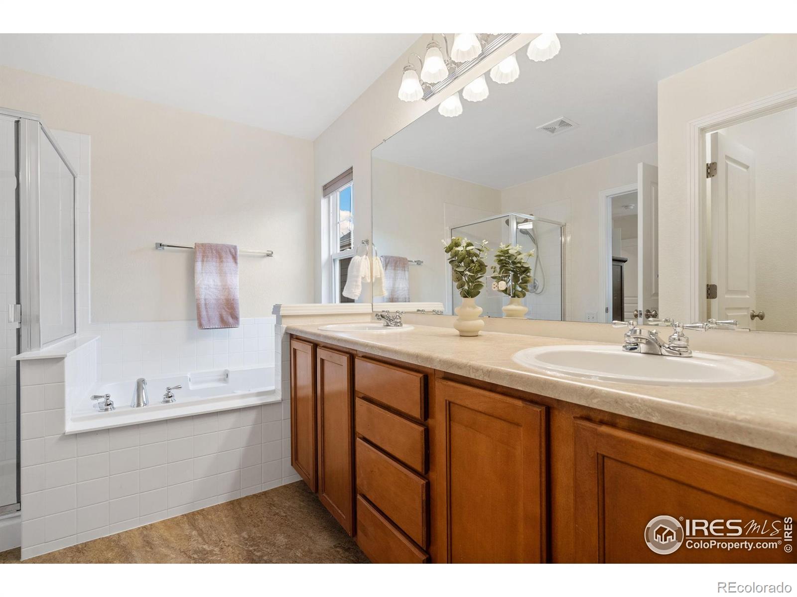 MLS Image #18 for 2626  autumn harvest way,fort collins, Colorado