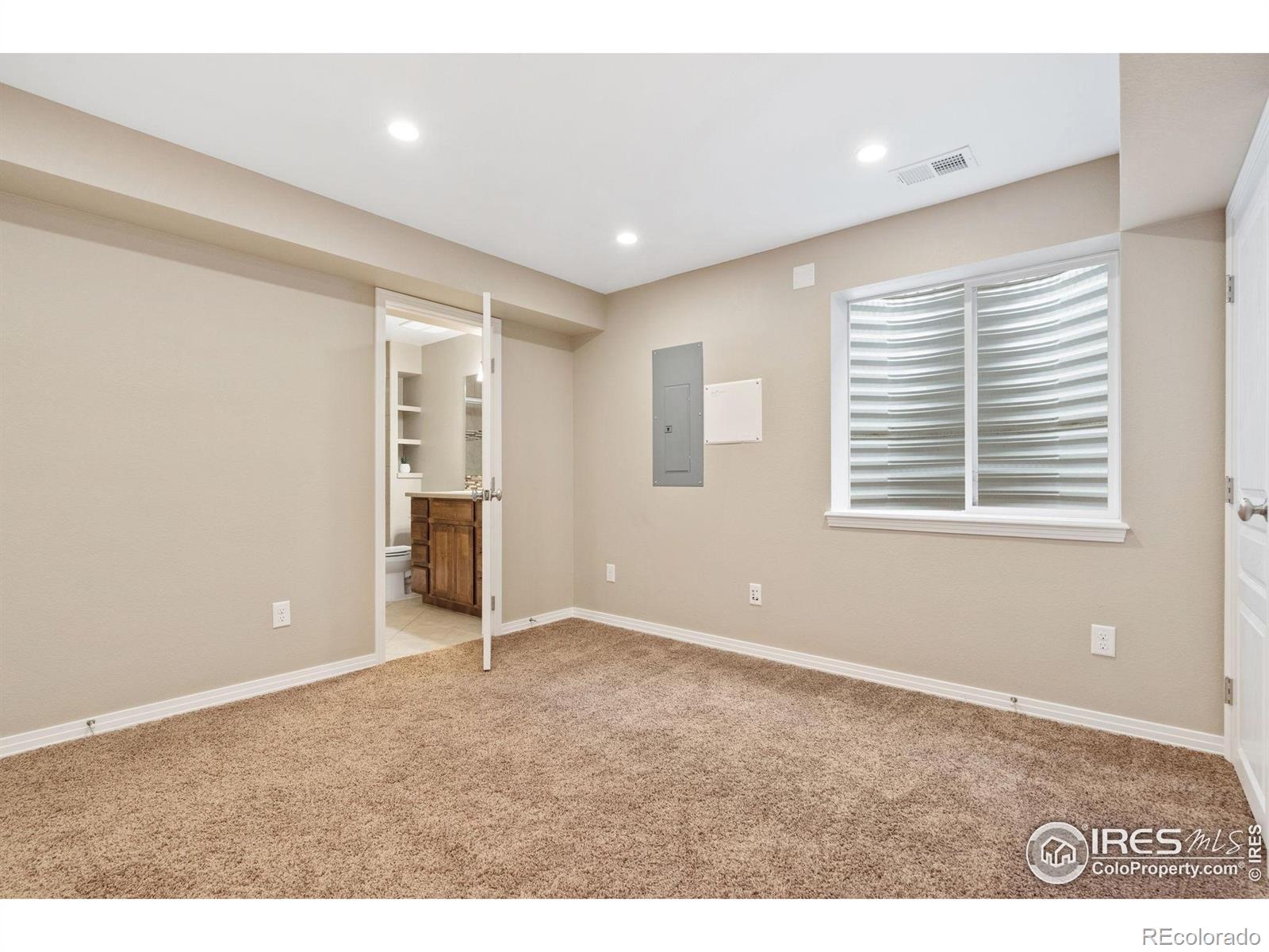 MLS Image #29 for 2626  autumn harvest way,fort collins, Colorado
