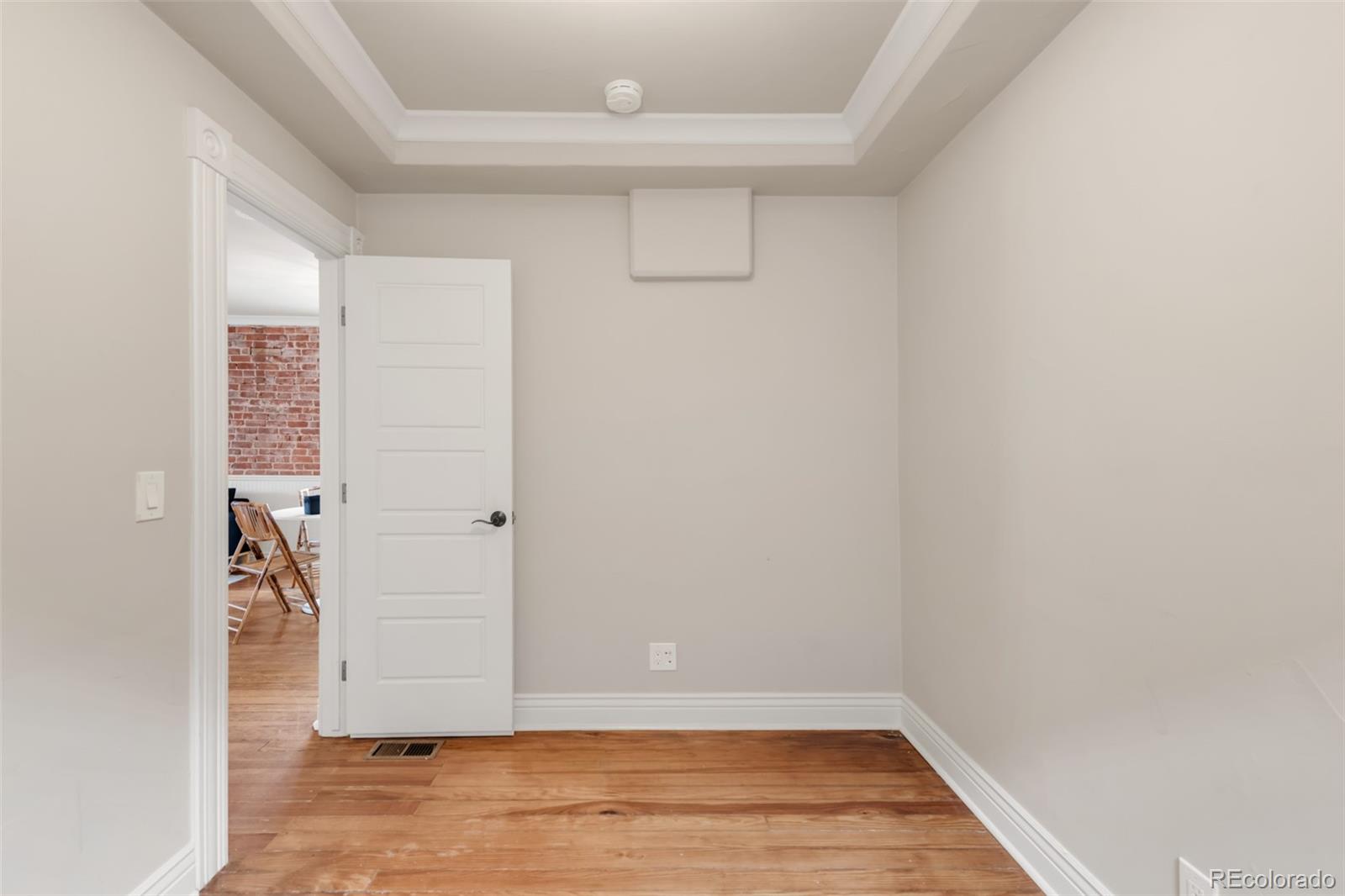 MLS Image #17 for 120  cherokee street,denver, Colorado