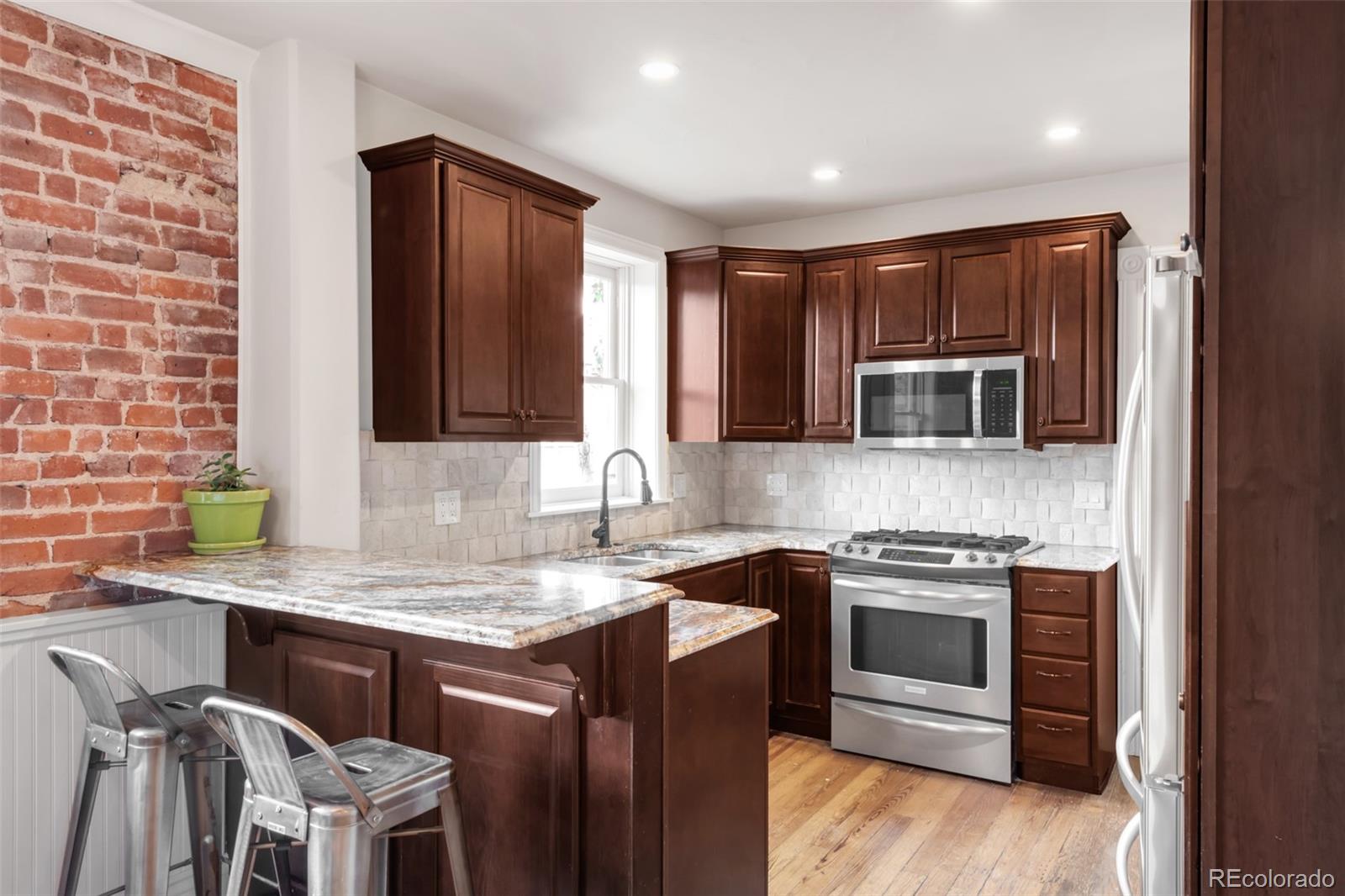 MLS Image #7 for 120  cherokee street,denver, Colorado