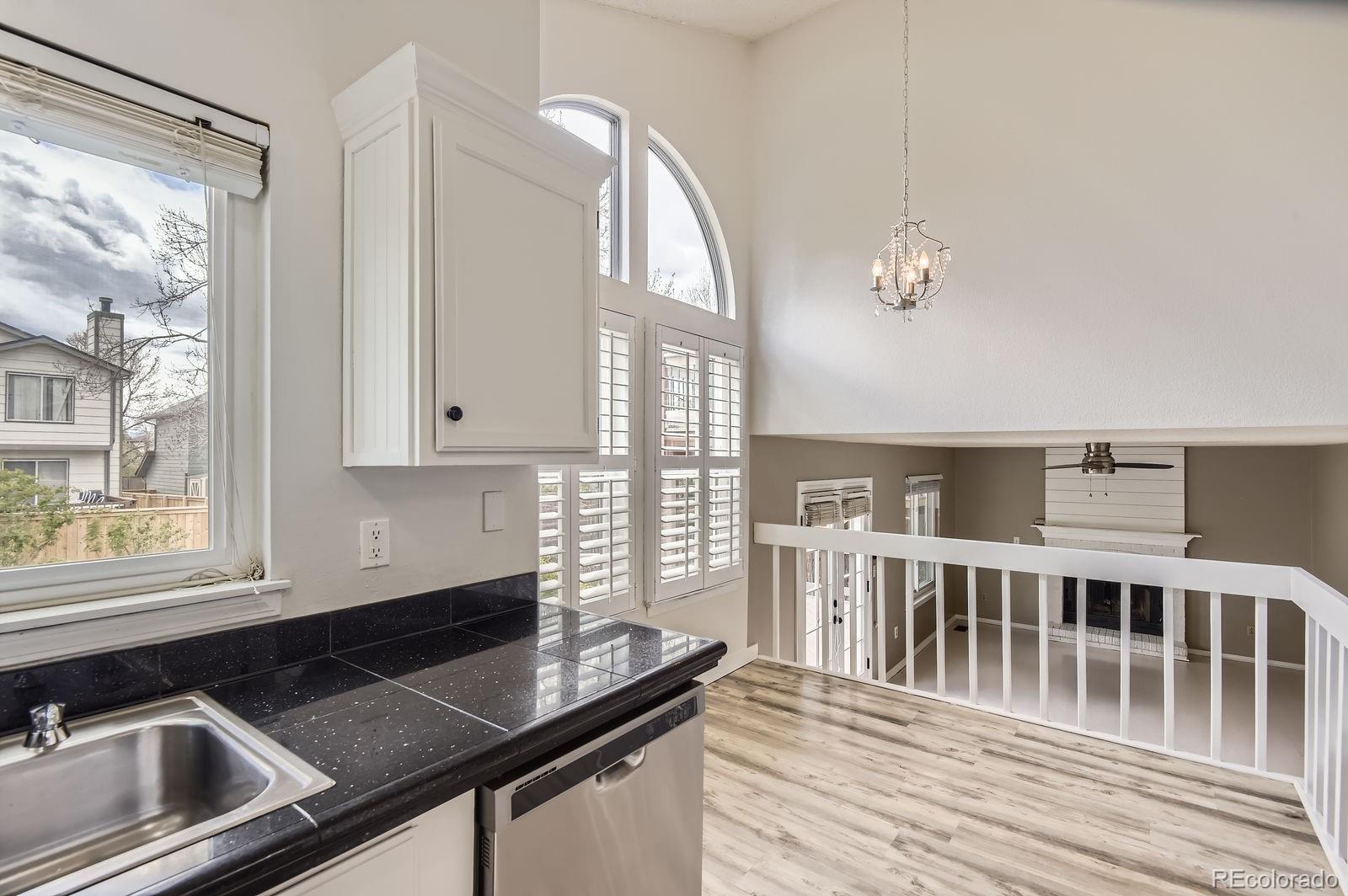 MLS Image #11 for 6382  freeport drive,highlands ranch, Colorado