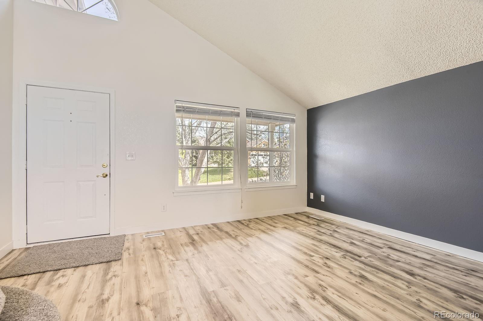 MLS Image #4 for 6382  freeport drive,highlands ranch, Colorado