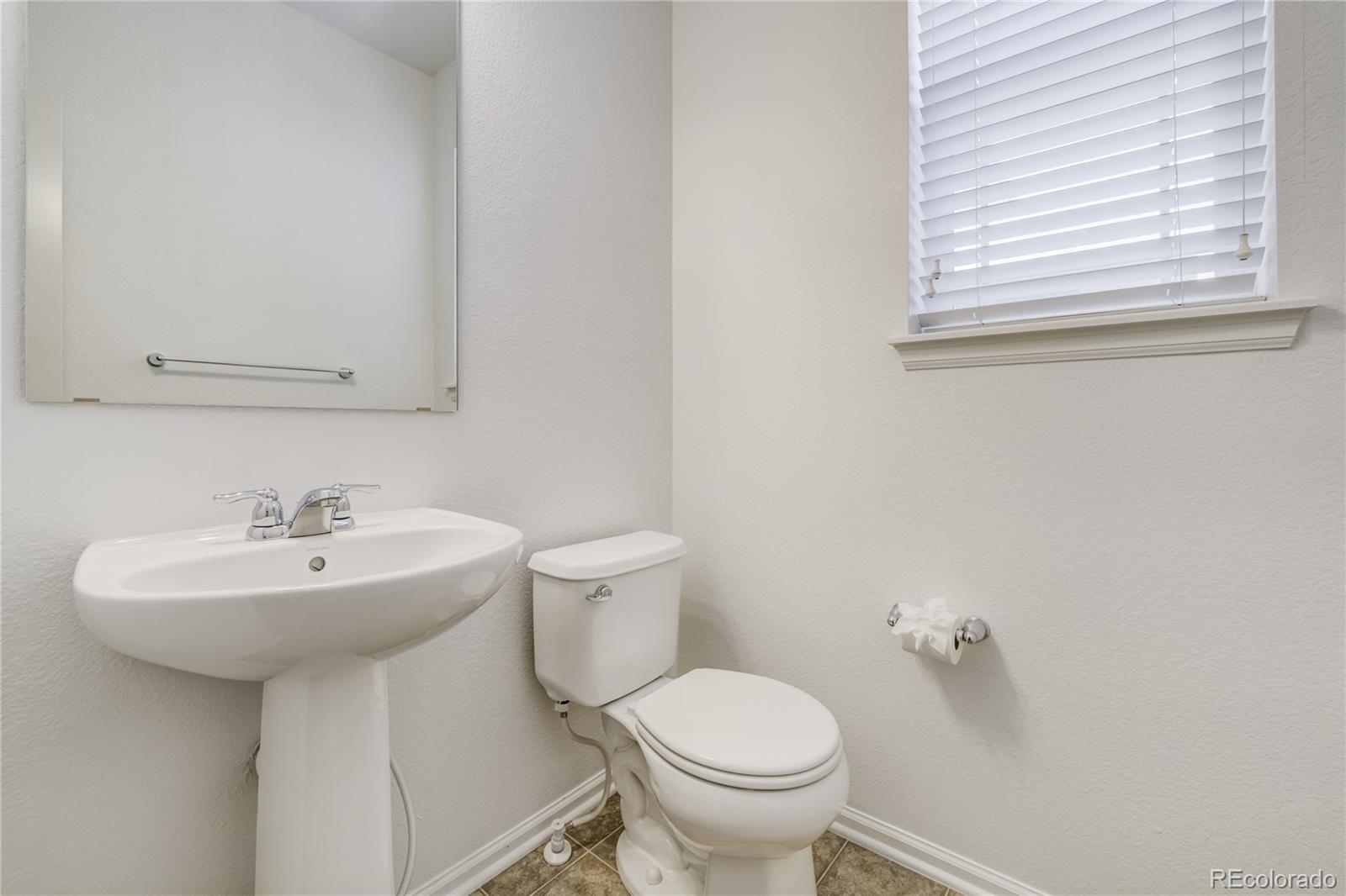MLS Image #19 for 3386  valentia street,denver, Colorado