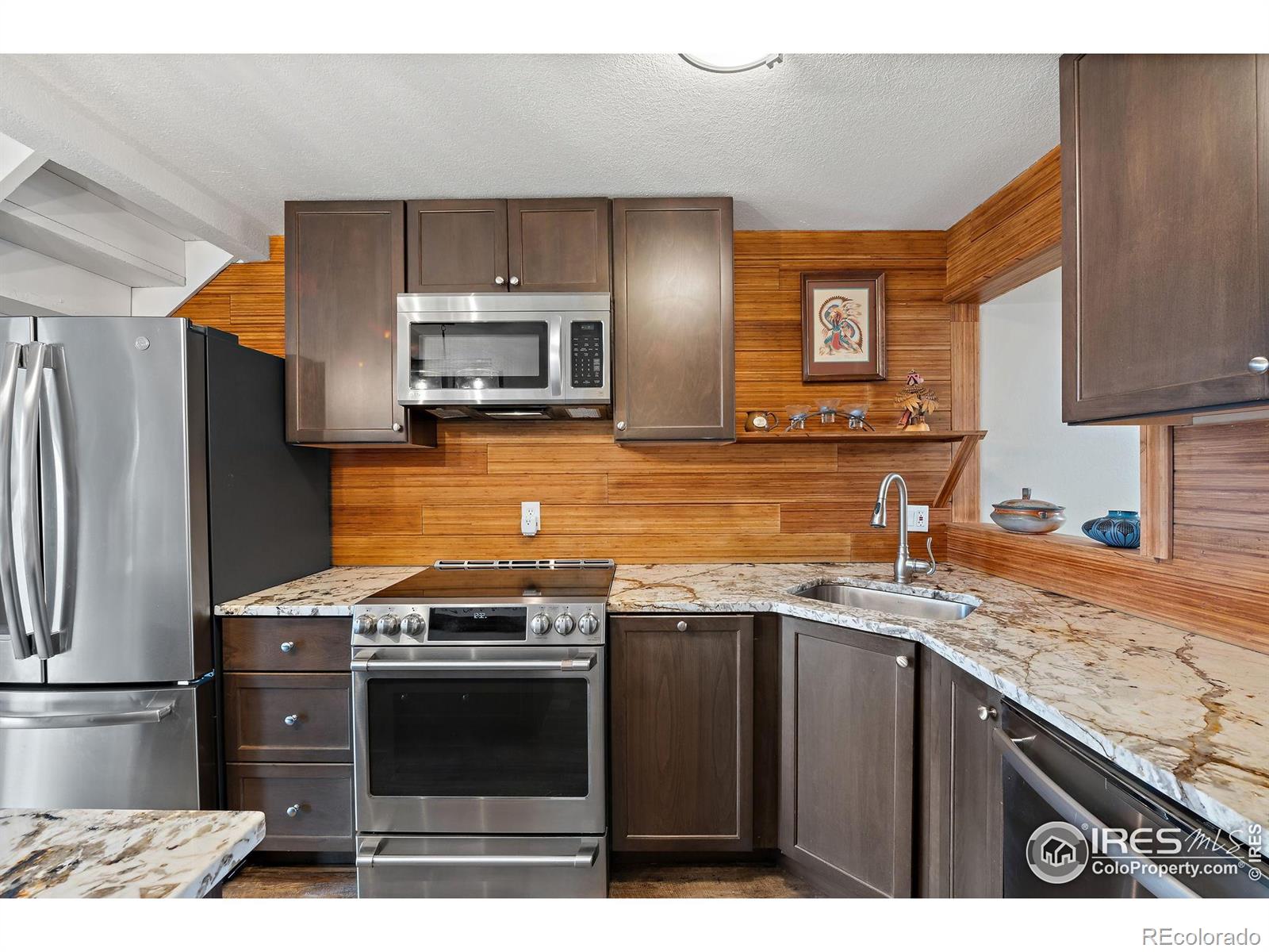 MLS Image #2 for 2201  pearl street,boulder, Colorado