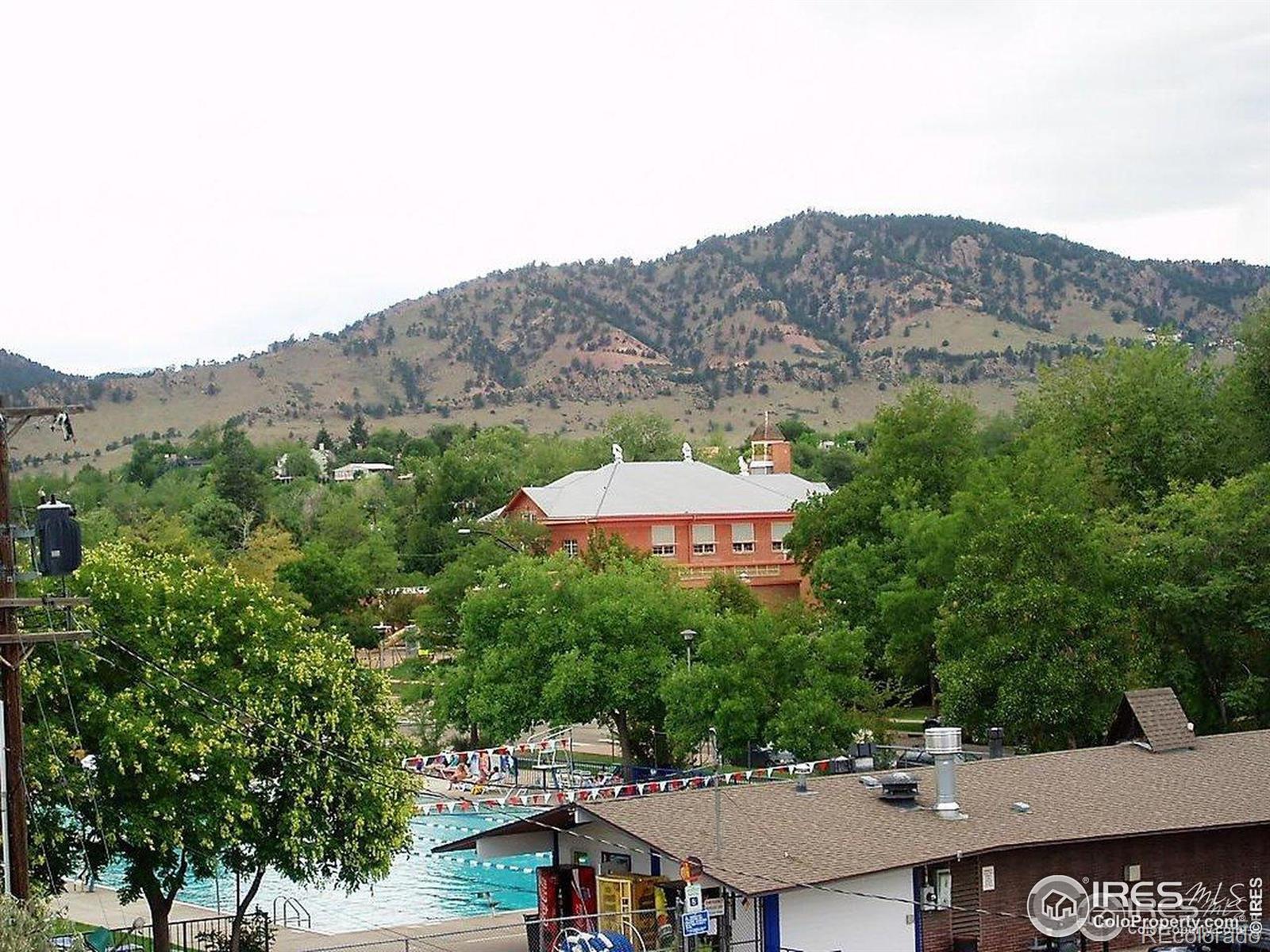 MLS Image #39 for 2201  pearl street,boulder, Colorado