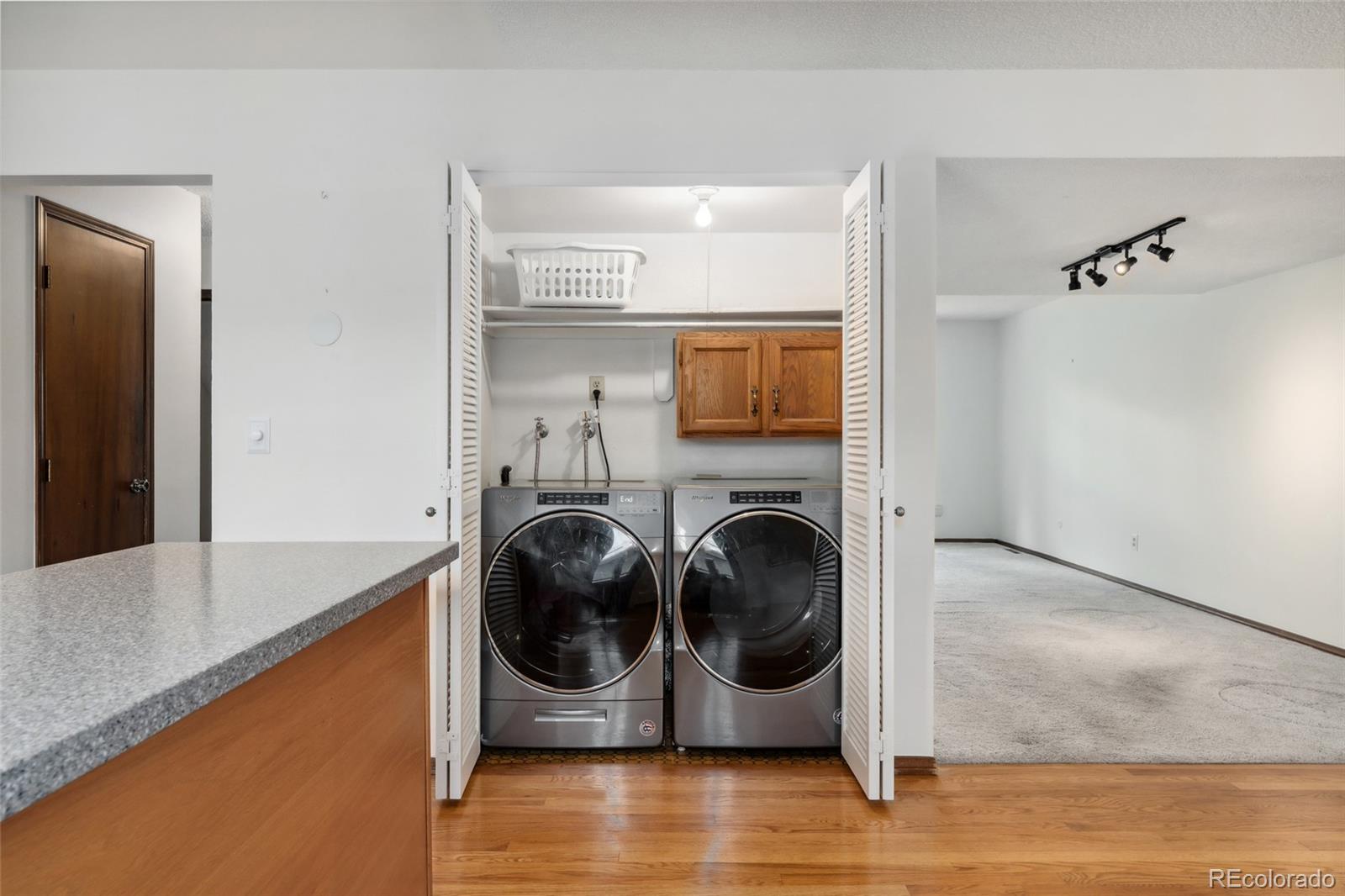 MLS Image #16 for 10208 e jewell avenue,aurora, Colorado