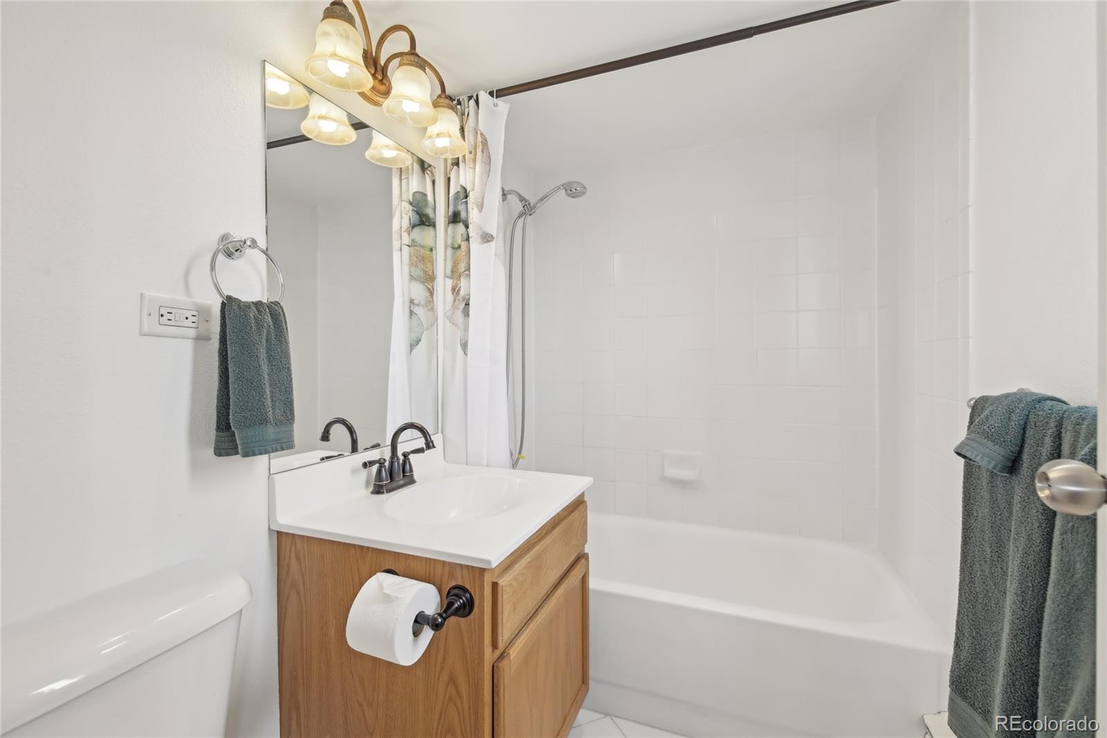 MLS Image #13 for 1029 e 8th avenue,denver, Colorado