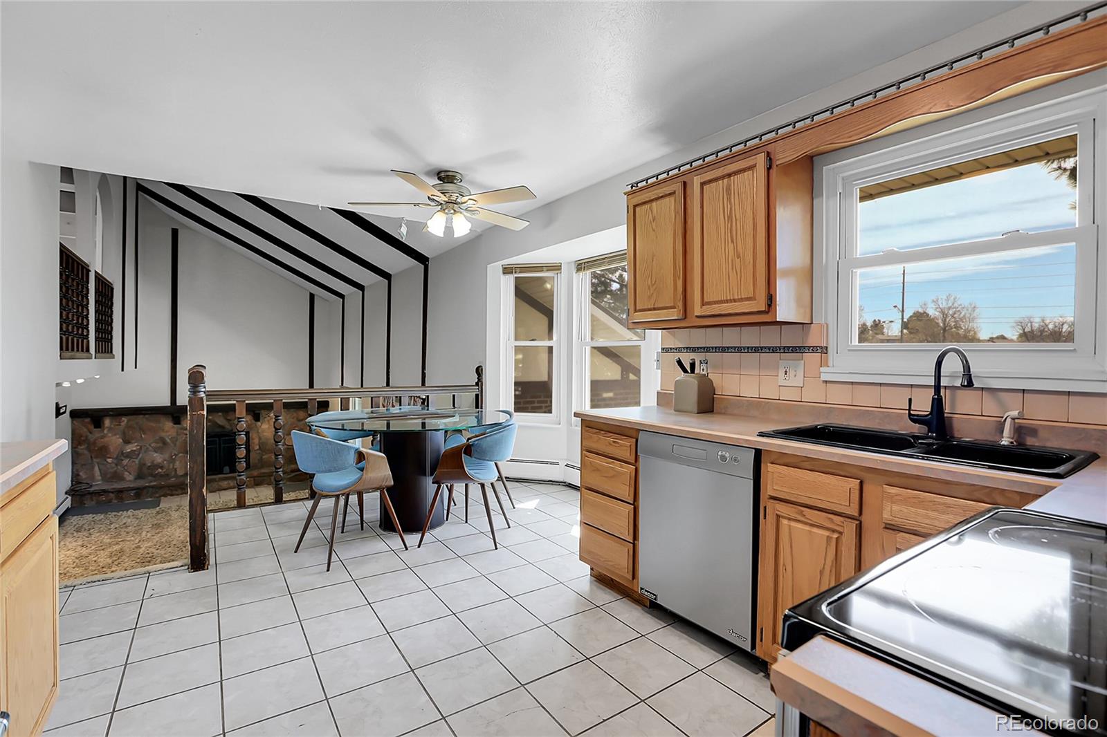 MLS Image #5 for 12341 e cedar circle,aurora, Colorado