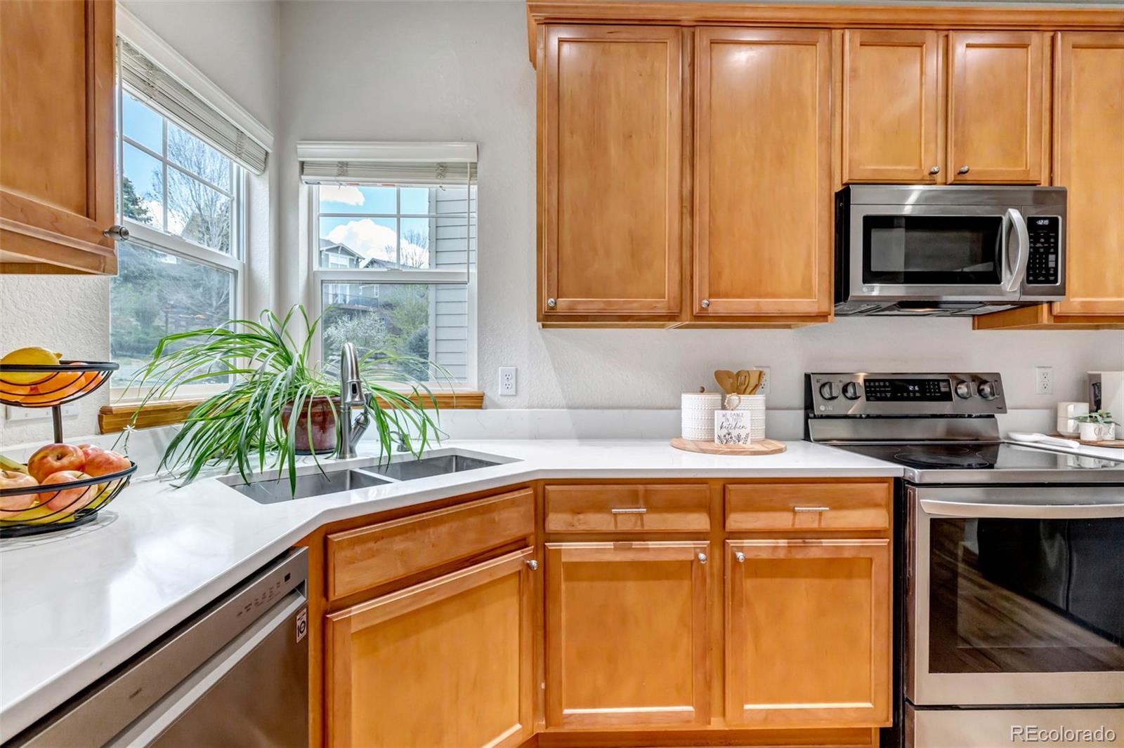 MLS Image #8 for 25245 e park crescent drive,aurora, Colorado