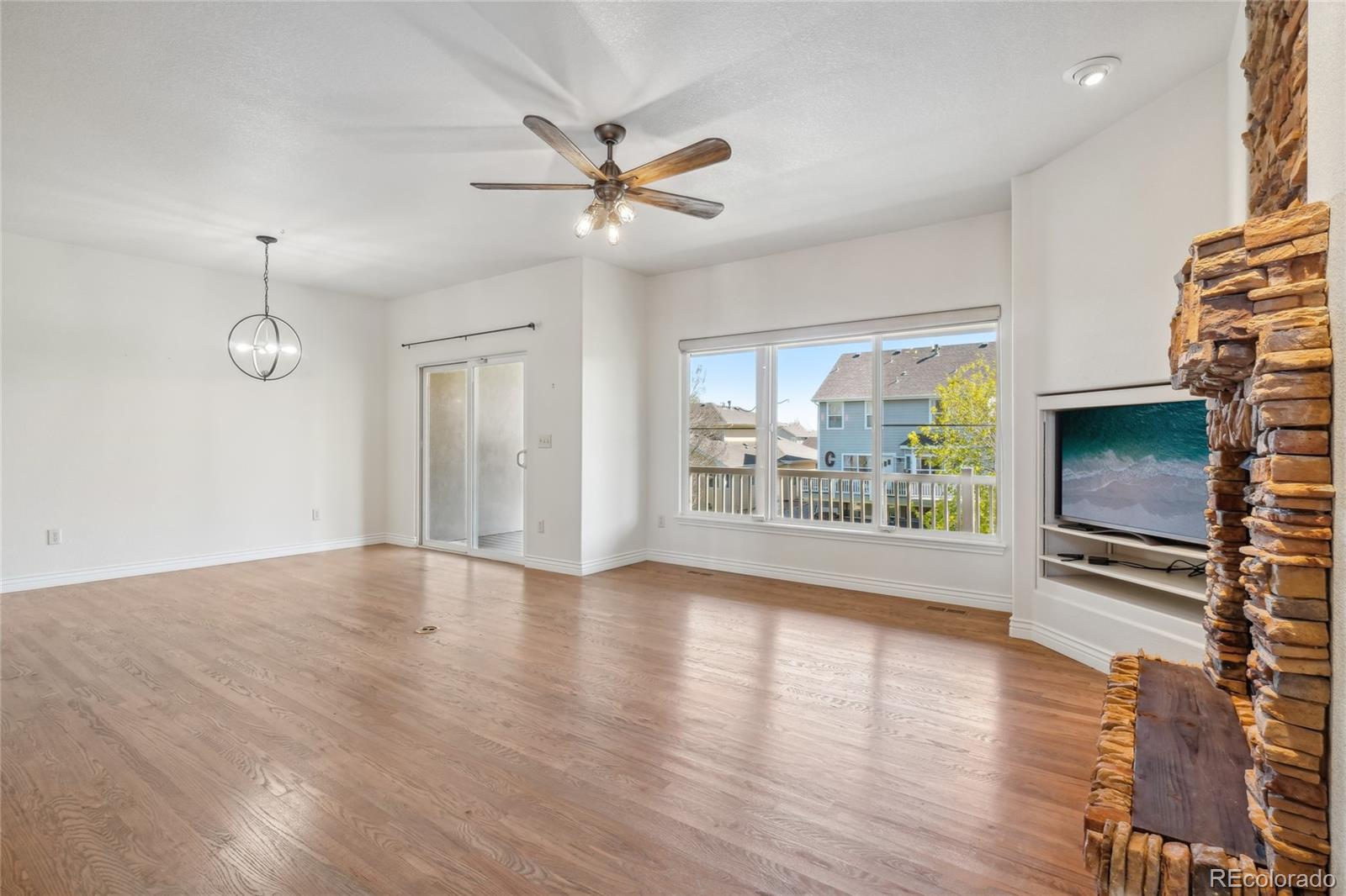 MLS Image #2 for 114  57th avenue,greeley, Colorado