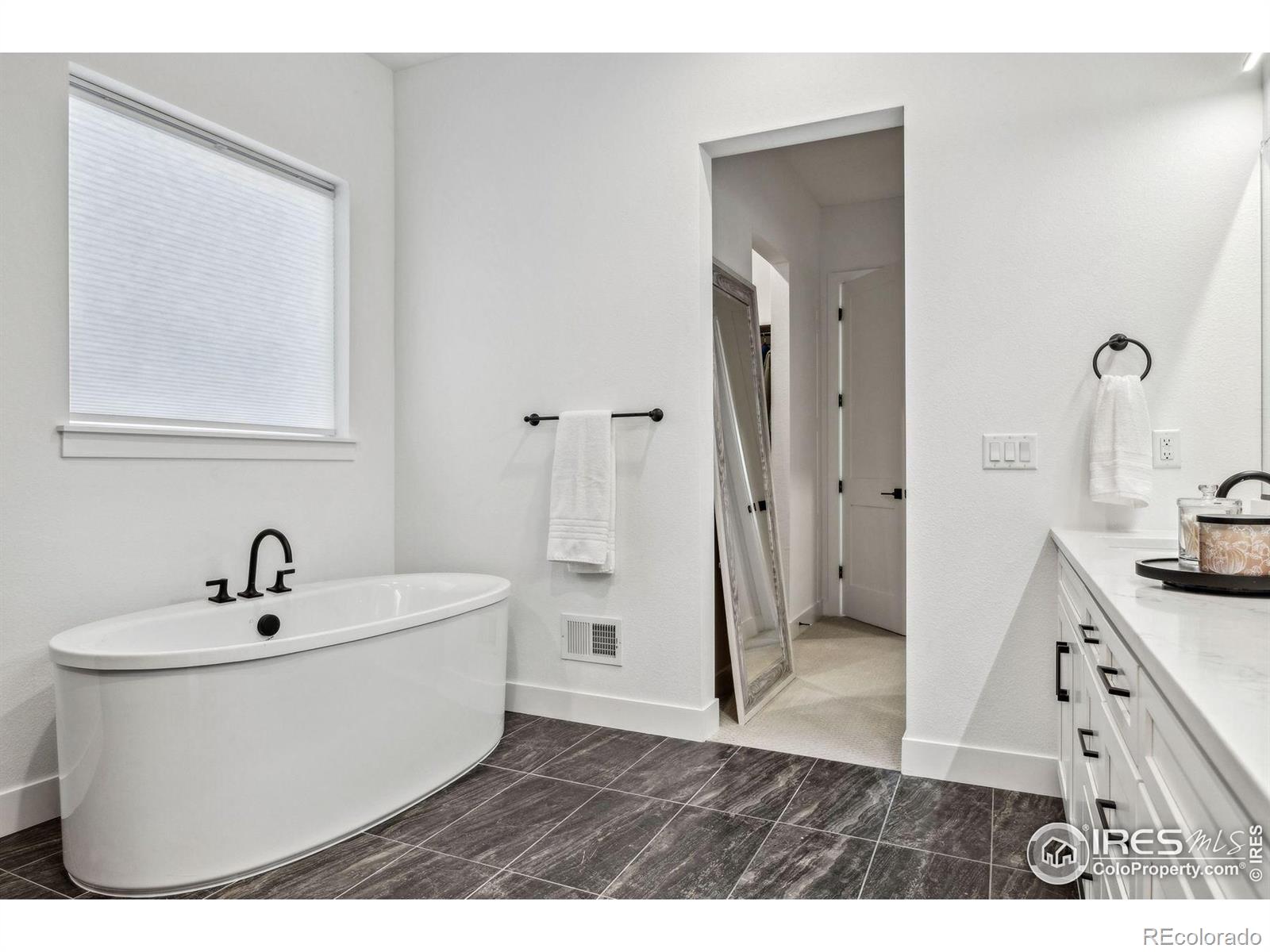 MLS Image #20 for 3010  newfound lake road,berthoud, Colorado