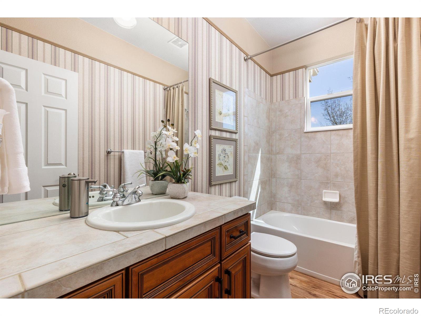 MLS Image #18 for 11722  elmer linn drive,longmont, Colorado